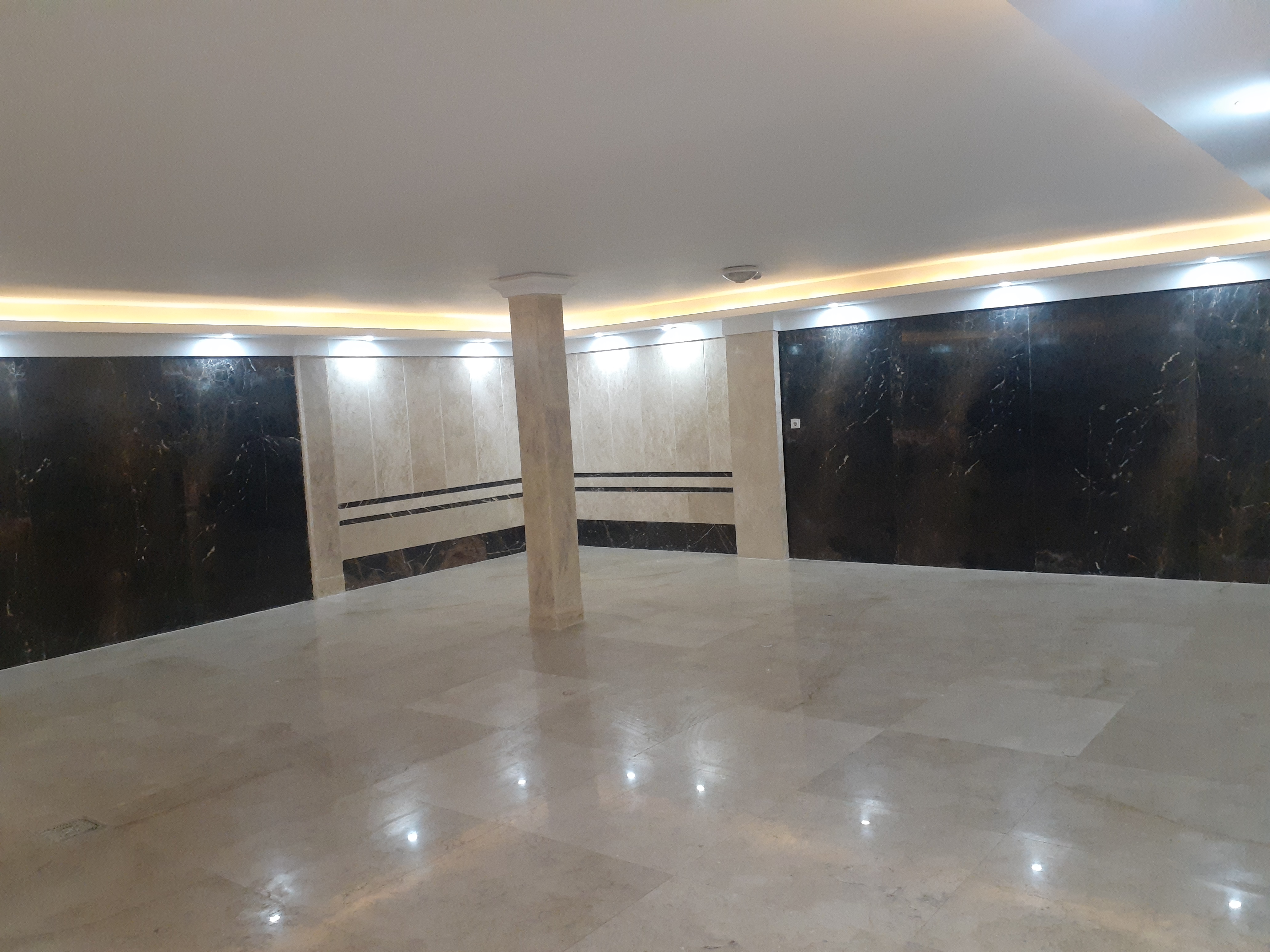فروش آپارتمان 200 متر دروس نوساز فول مشاعات هتلی