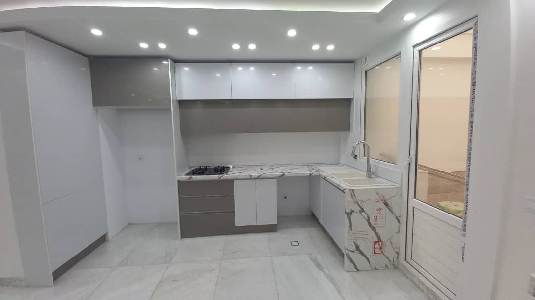 فروش آپارتمان 62 متر درب دوم طراحی مدرن سرایداری مقیم