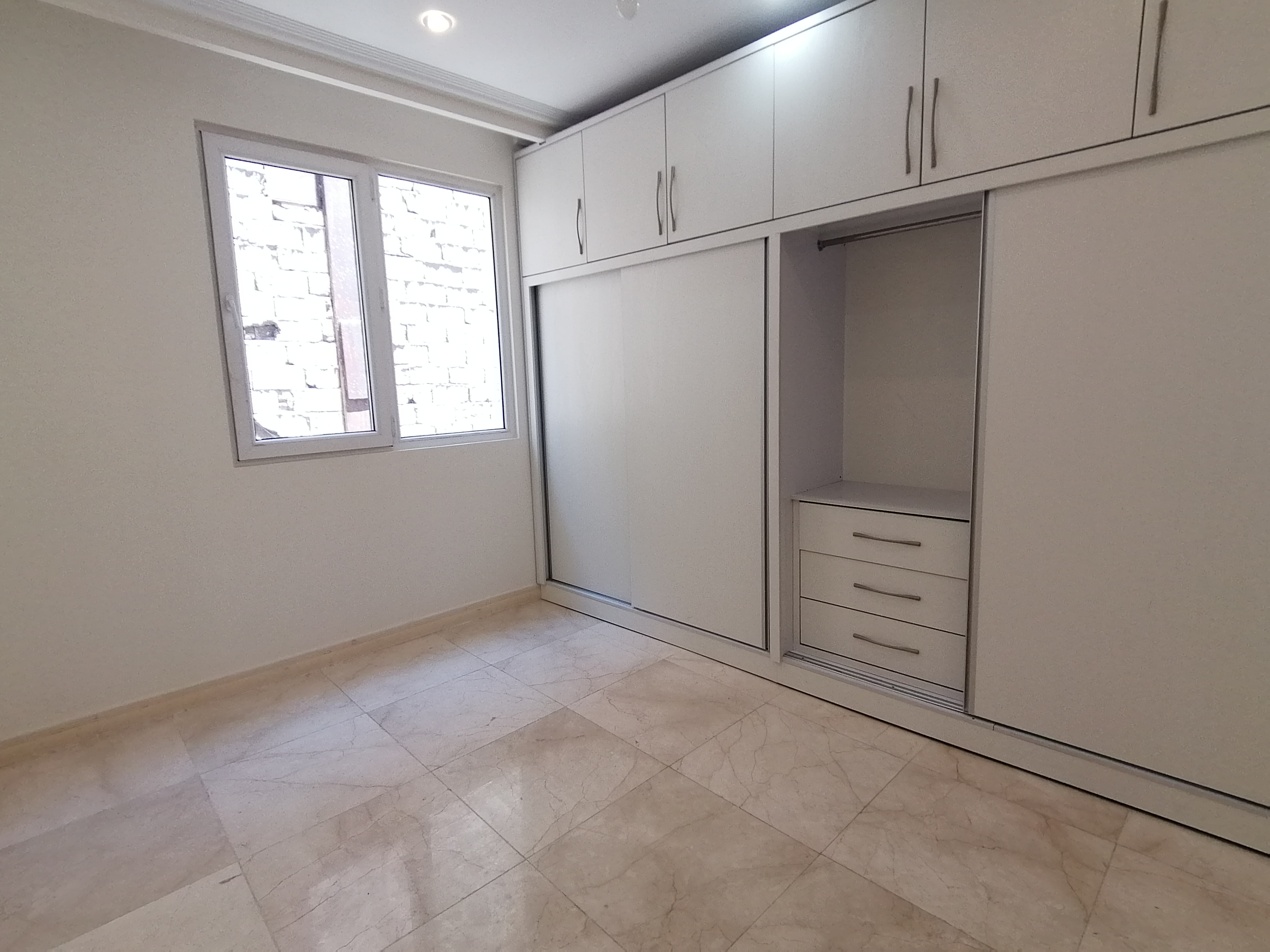 فروش آپارتمان 100 متر کیکاووس ویو ابدی