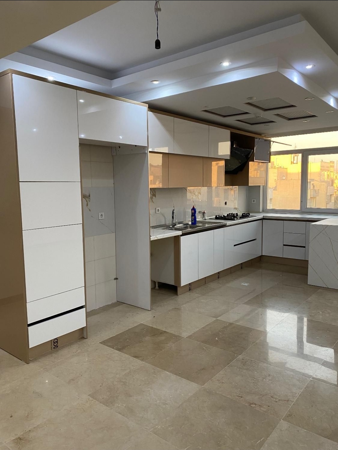 فروش آپارتمان 144متر مدائن اوج زیبایی و هنر در ساخت