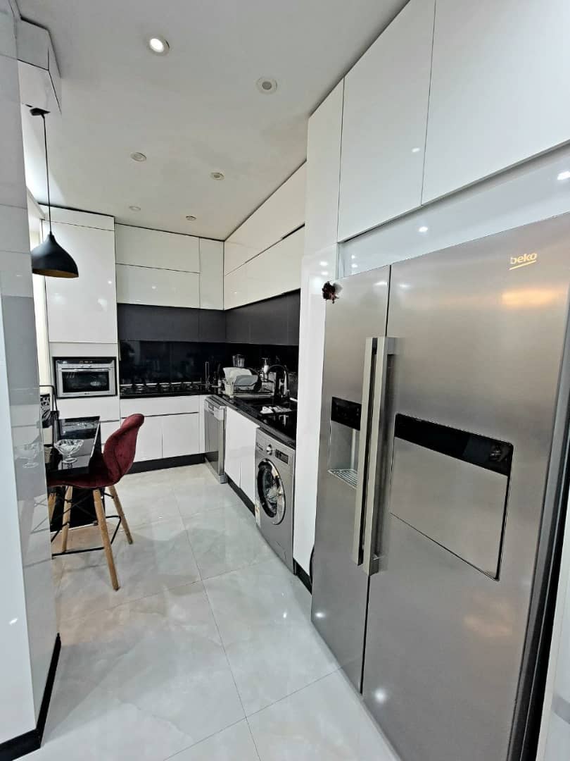 فروش آپارتمان 79 متر خوش نقشه غرق نور