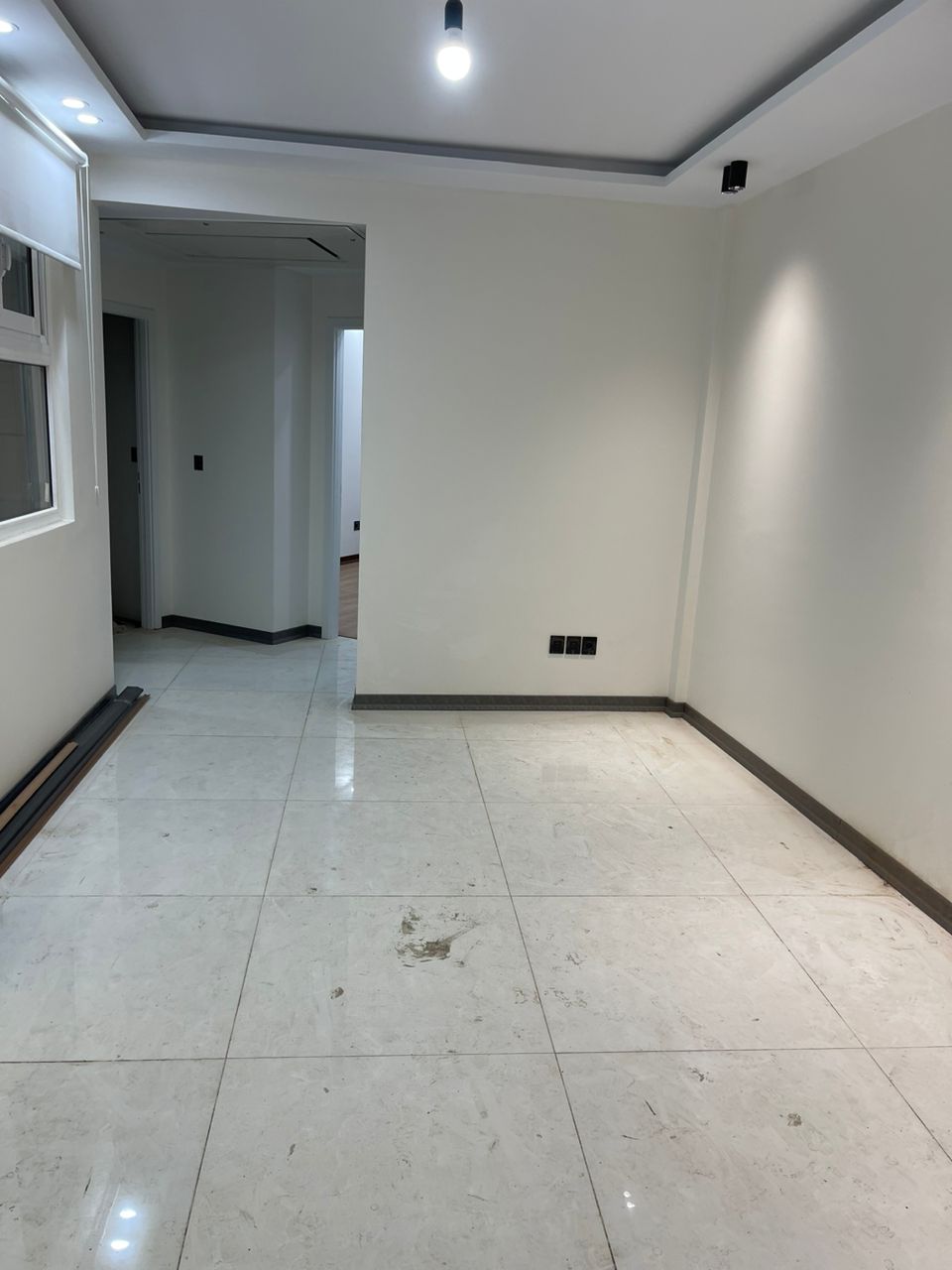 آپارتمان 145متری نورجنوب تراس دو پارکینگ