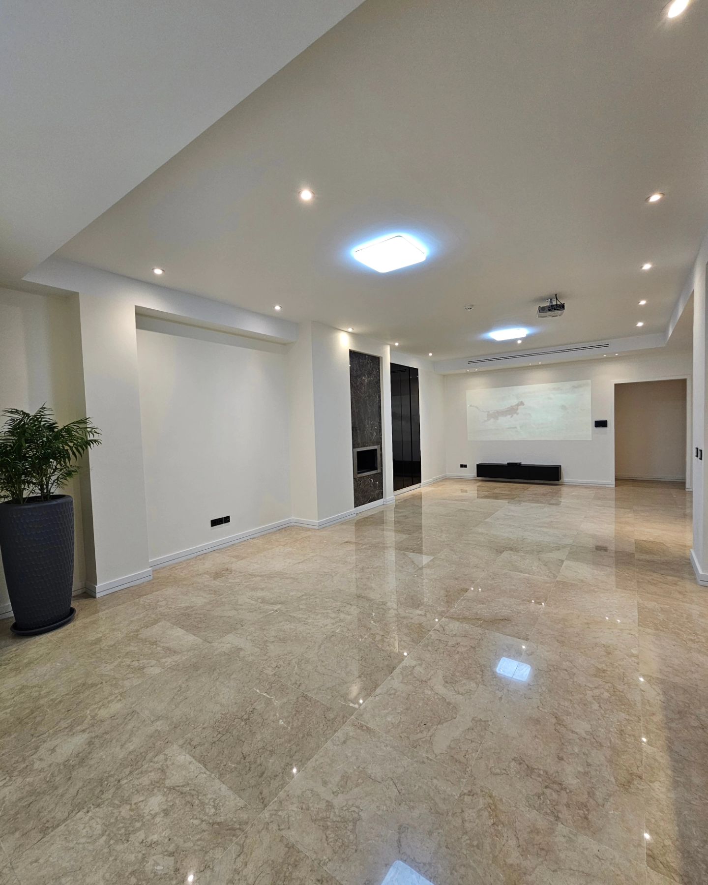 فرمانیه 150متر 3خواب فول امکانات مشاعات آبی فعال