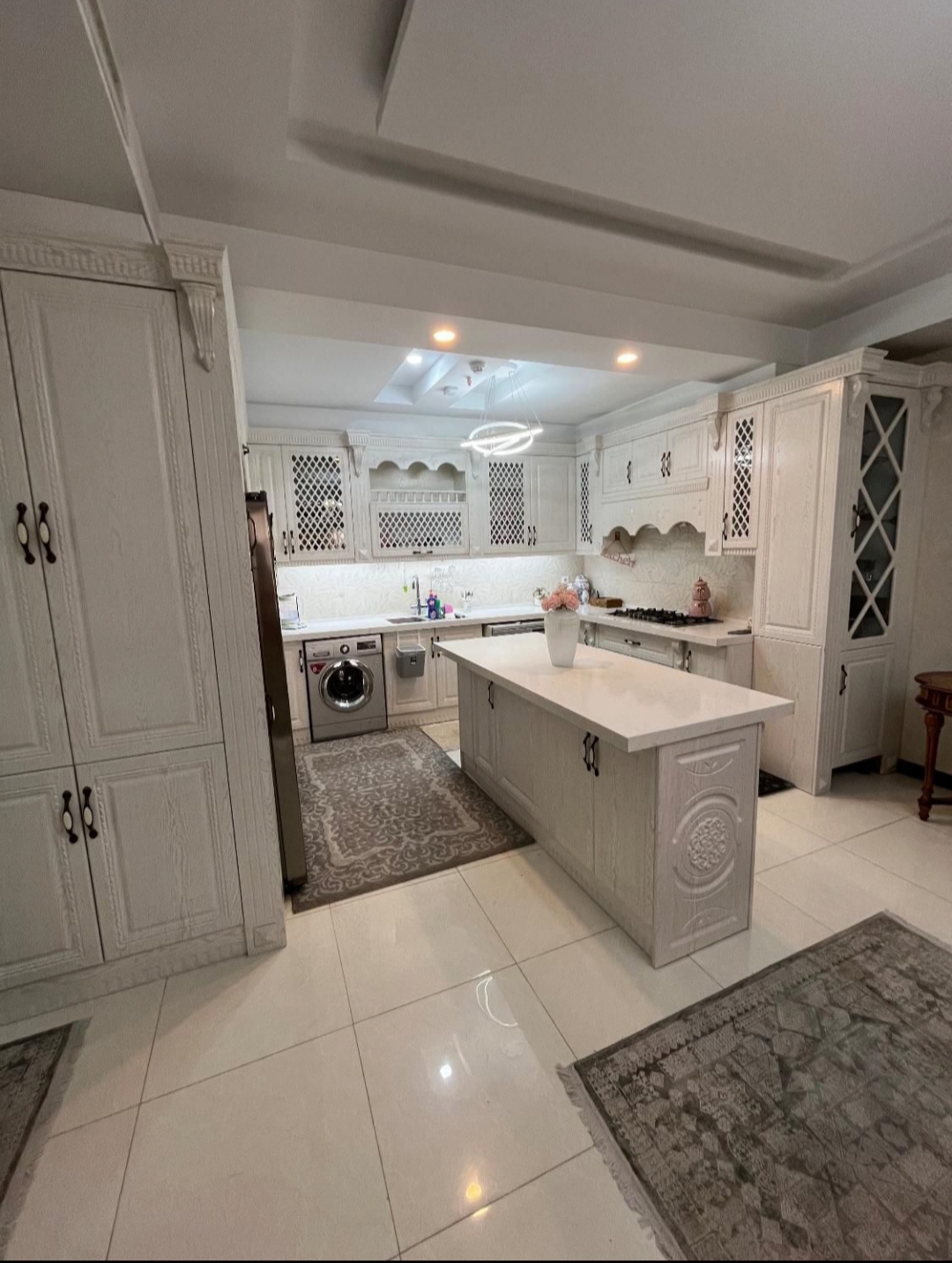 فروش آپارتمان 100 متر سوهانک 2 خواب نوساز ویو دار