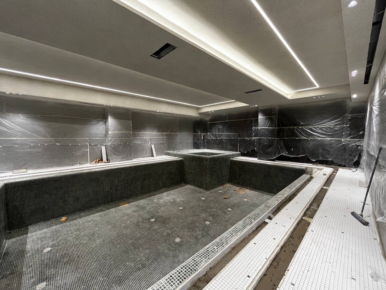 فروش آپارتمان 150متر آجودانیه 3خواب