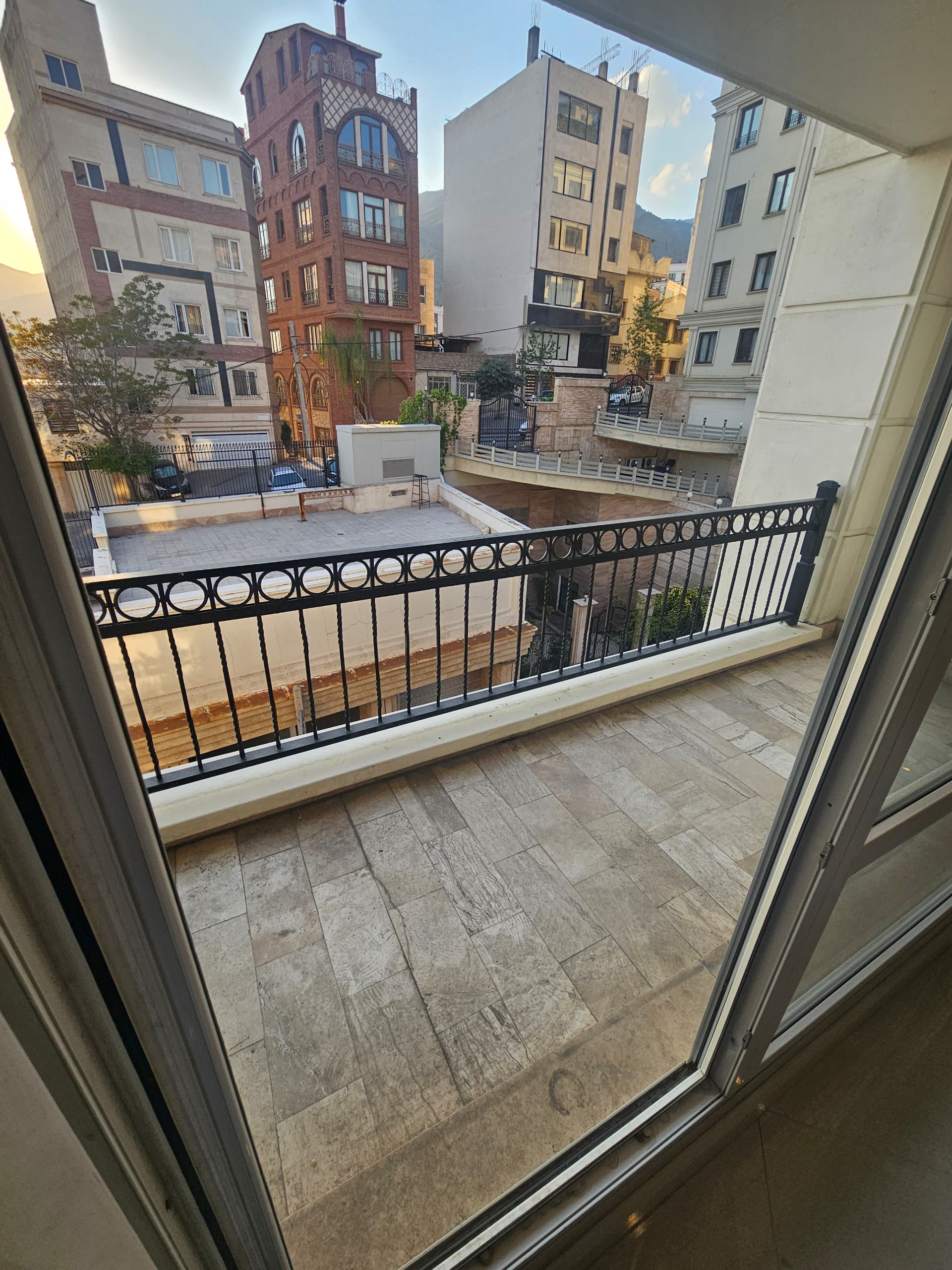 فروش آپارتمان 105متر نیاوران جمشیدیه