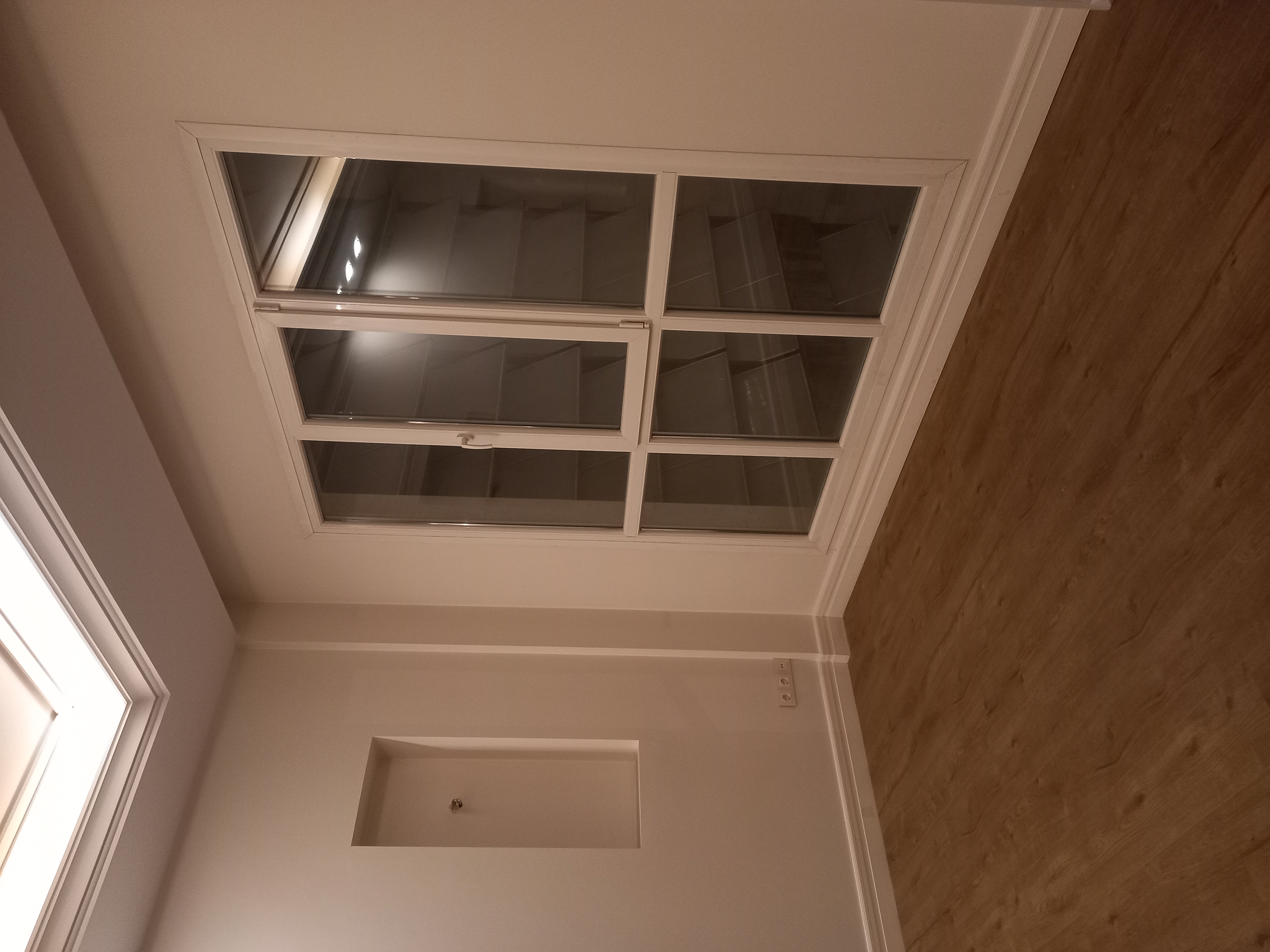 فروش آپارتمان  203متر نیاوران مرجان لوکیشن اعیانی