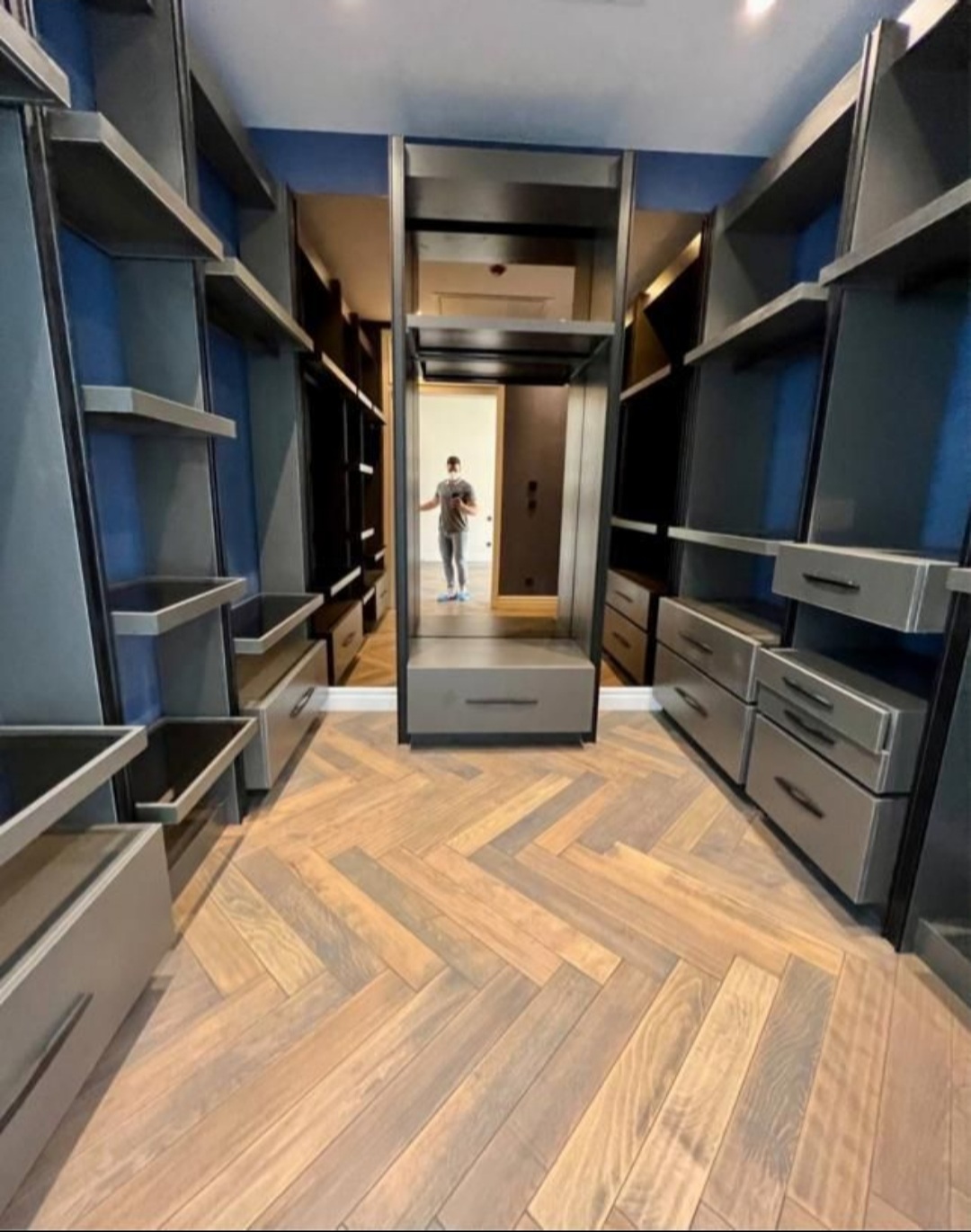 اجاره آپارتمان 280 متر اقدسیه فول فرنیش فول مشاعات