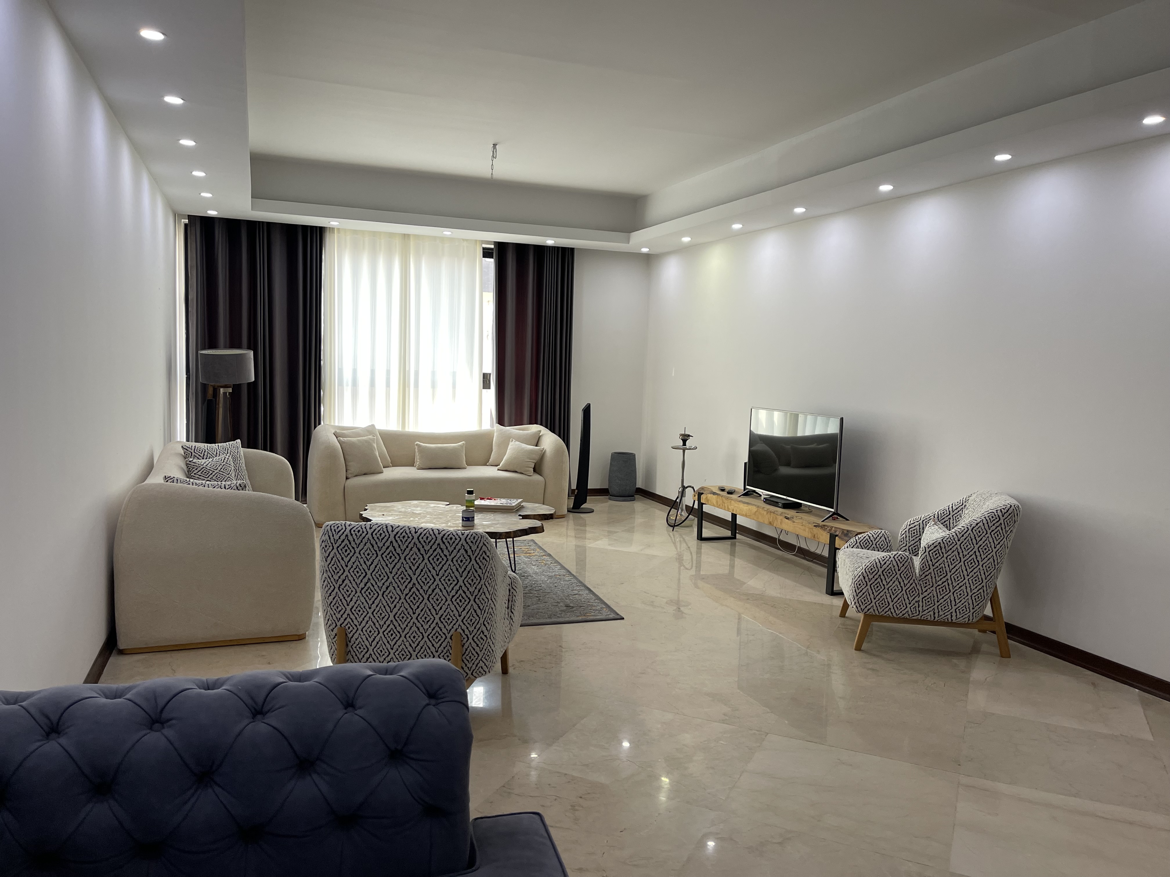 فروش آپارتمان در اقدسیه123متر 3خواب فول امکانات