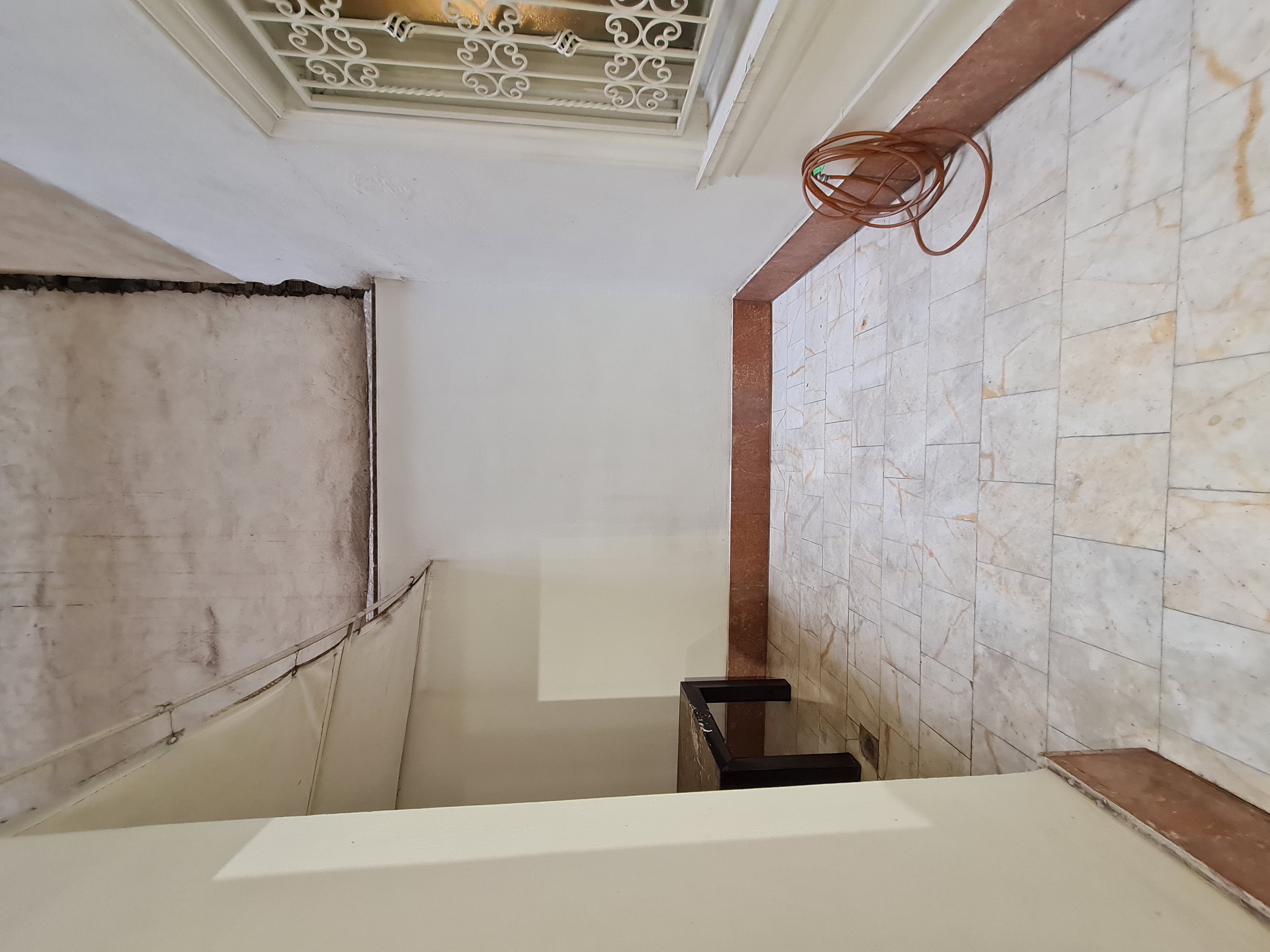 فروش آپارتمان 57 متر دروس تاپ لوکیشن