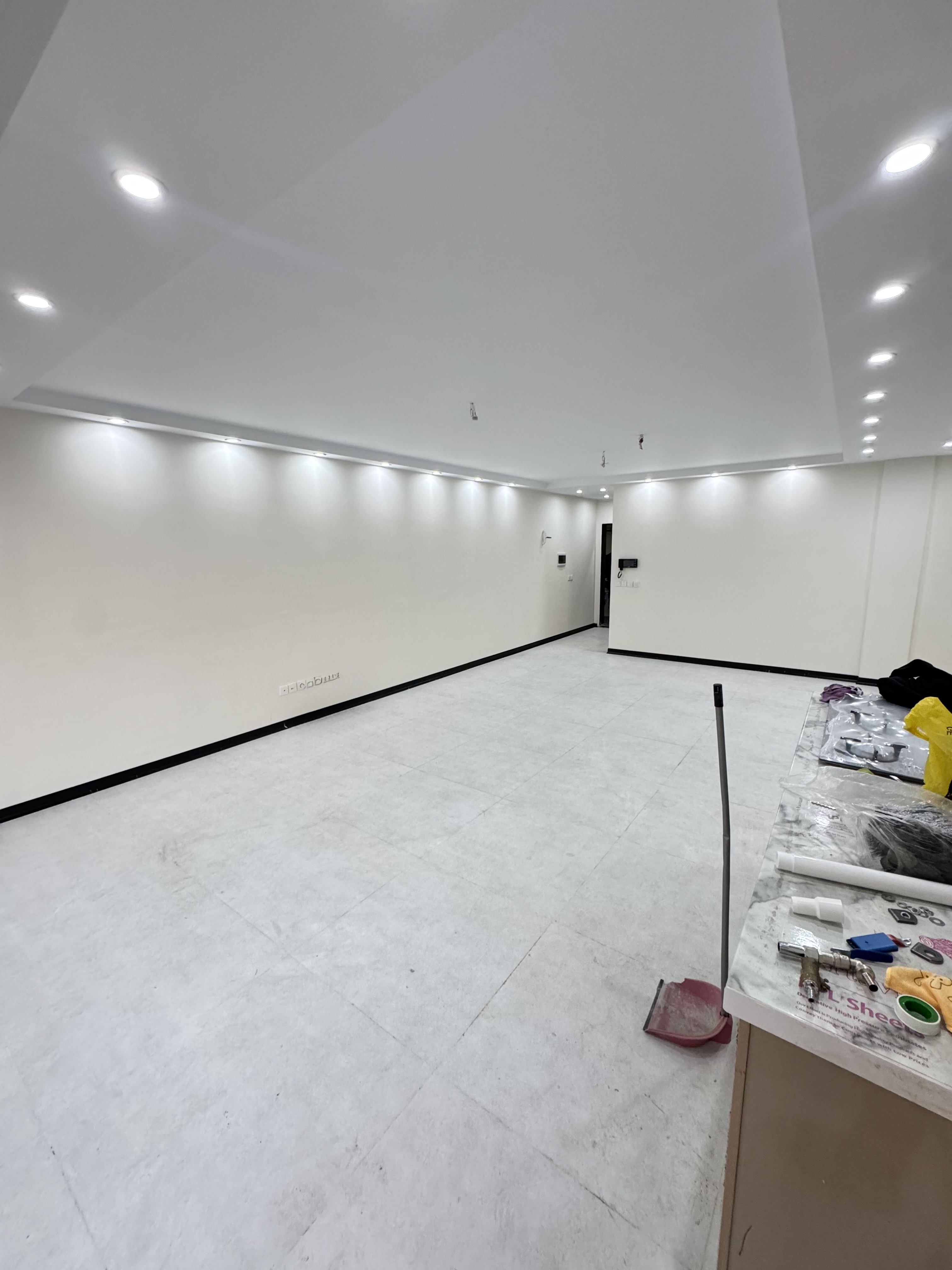 اجاره اپارتمان 127 متر فدک فول امکانات کلید نخورده