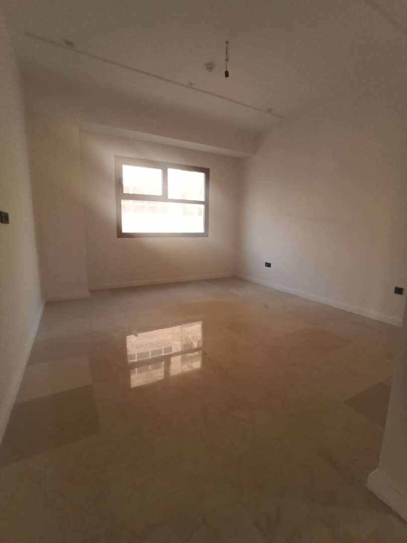 فروش آپارتمان 200 متر فرمانیه دید و ویو لوکیشن