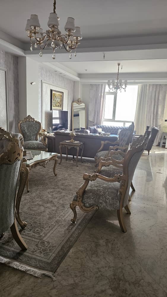 فروش آپارتمان 110 متر نیاوران غرق نور و ویو