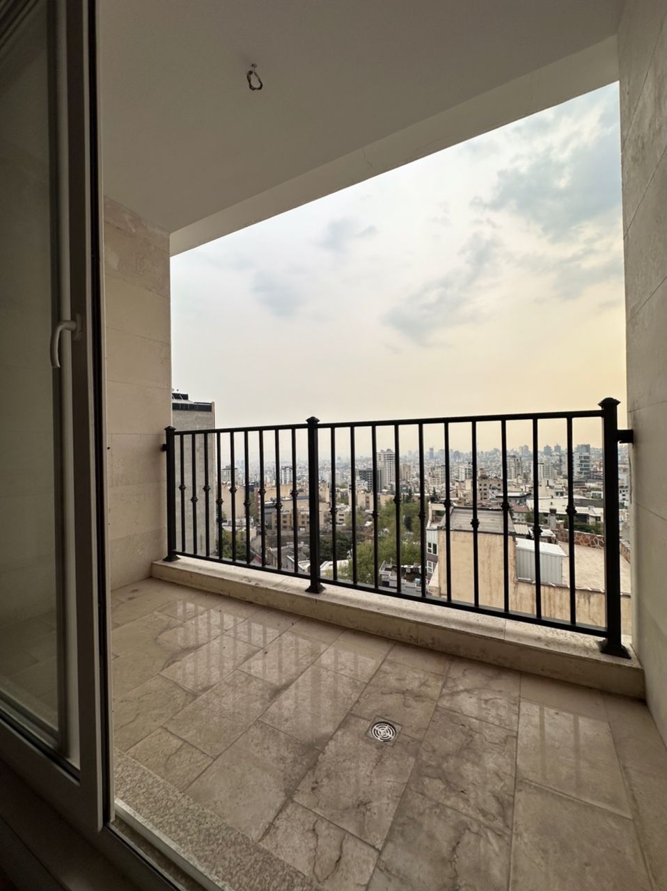 فروش واحد 200متری نیاوران مشاعات هتلینگ