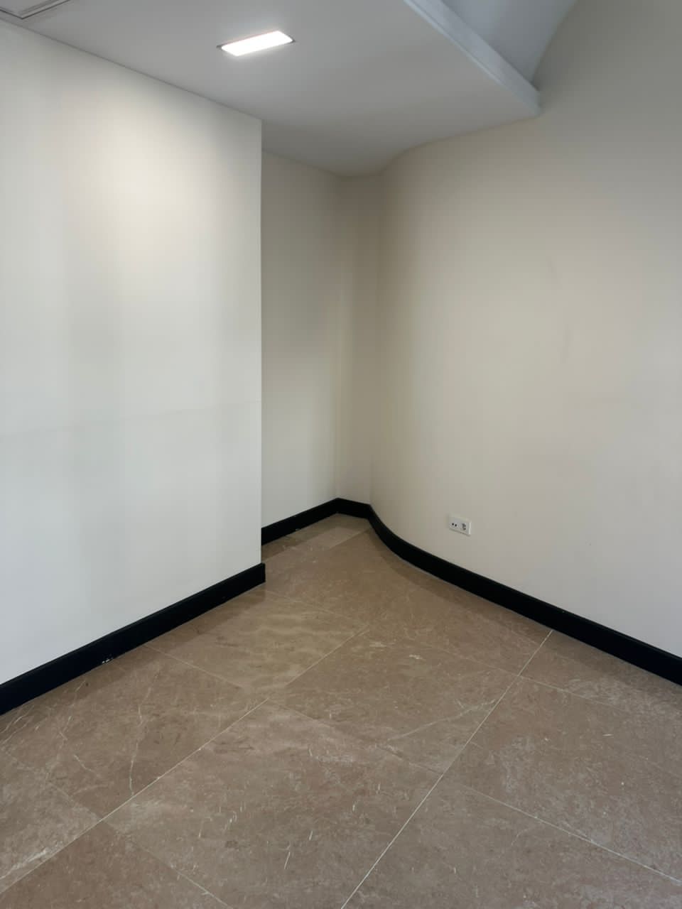 فروش آپارتمان 214 متر فرمانیه امنیت دسترسی تهاتر