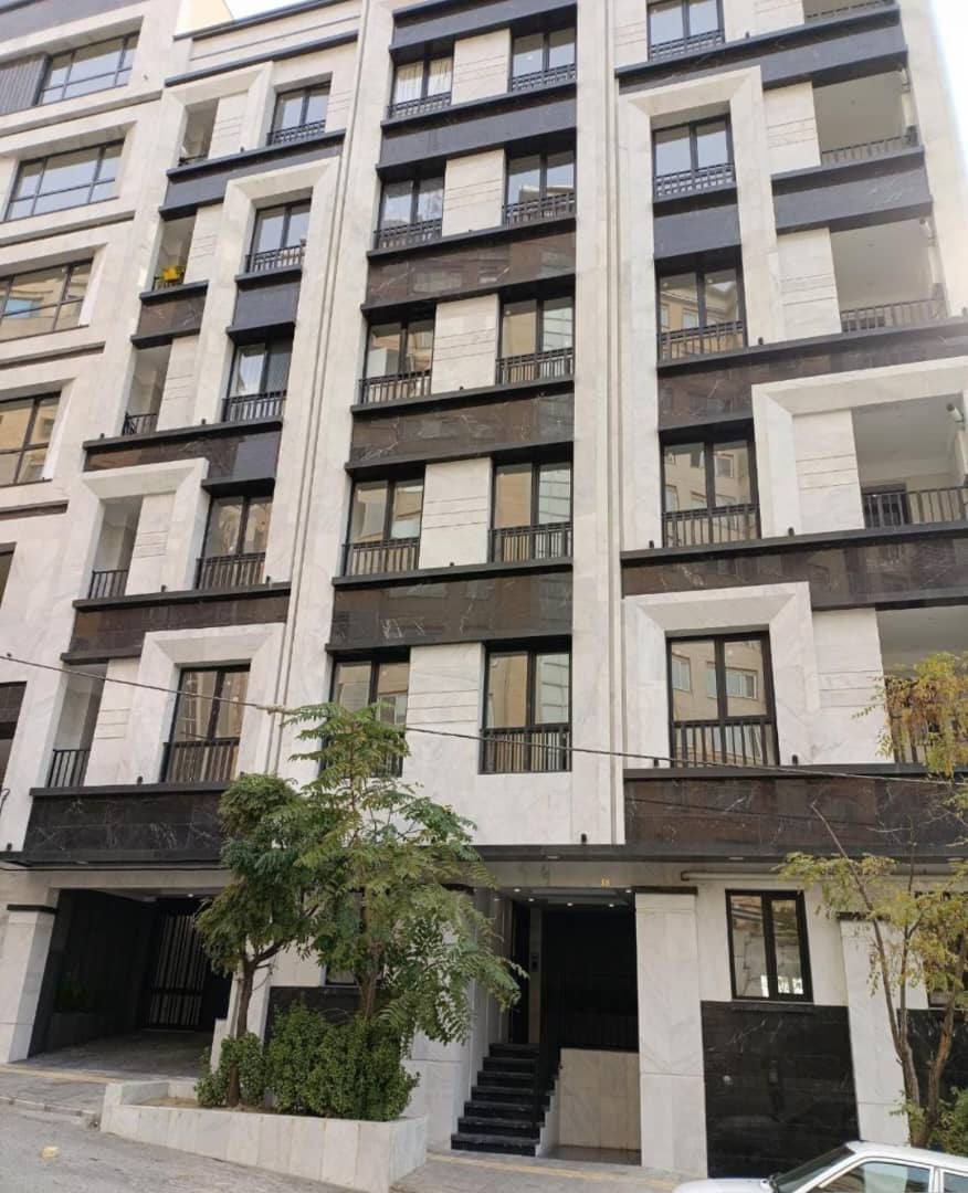 فروش آپارتمان 135 متر 3 خواب بالکن دار نوساز کلید نخورده