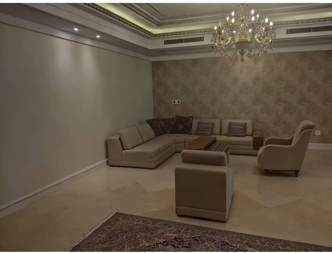 فروش آپارتمان نیاوران 183 متر ویو  کلید نخورده امنیت لوکیشن سرمایه گذاری