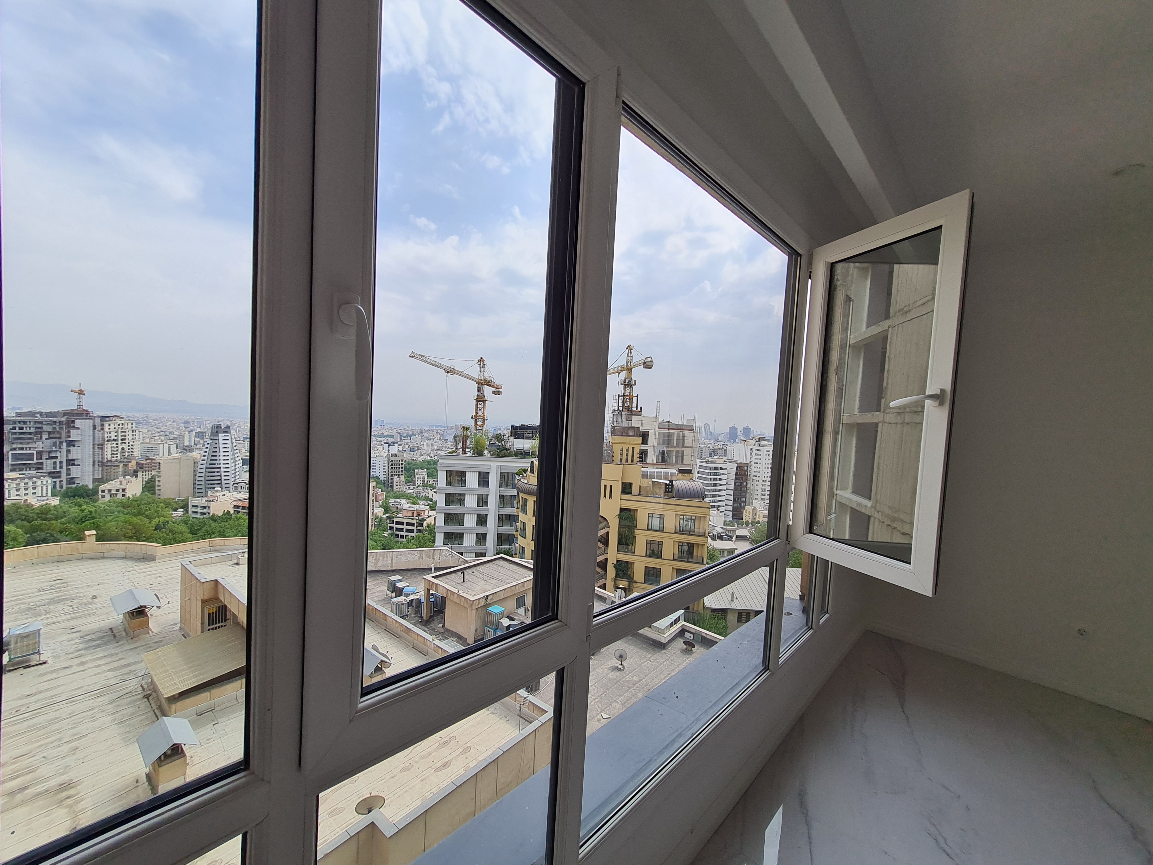 فروش آپارتمان 192 متر تاپ لوکیشن نیاوران صبوری
