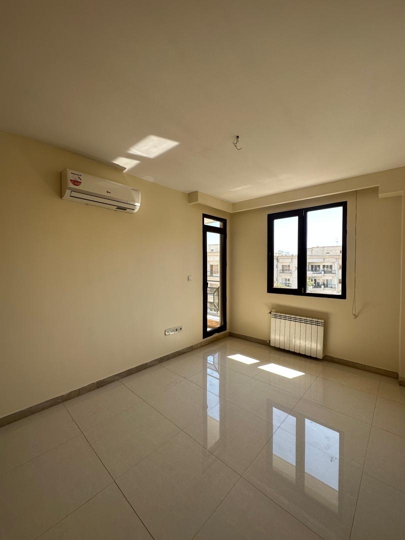 فروش آپارتمان 105 متر نیاوران