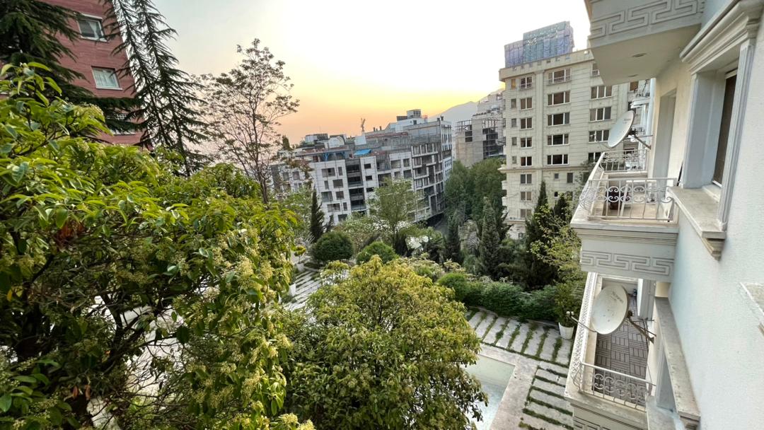 فروش آپارتمان 160متر بوکان 3 جهت ویو مشجر بدون مشرف