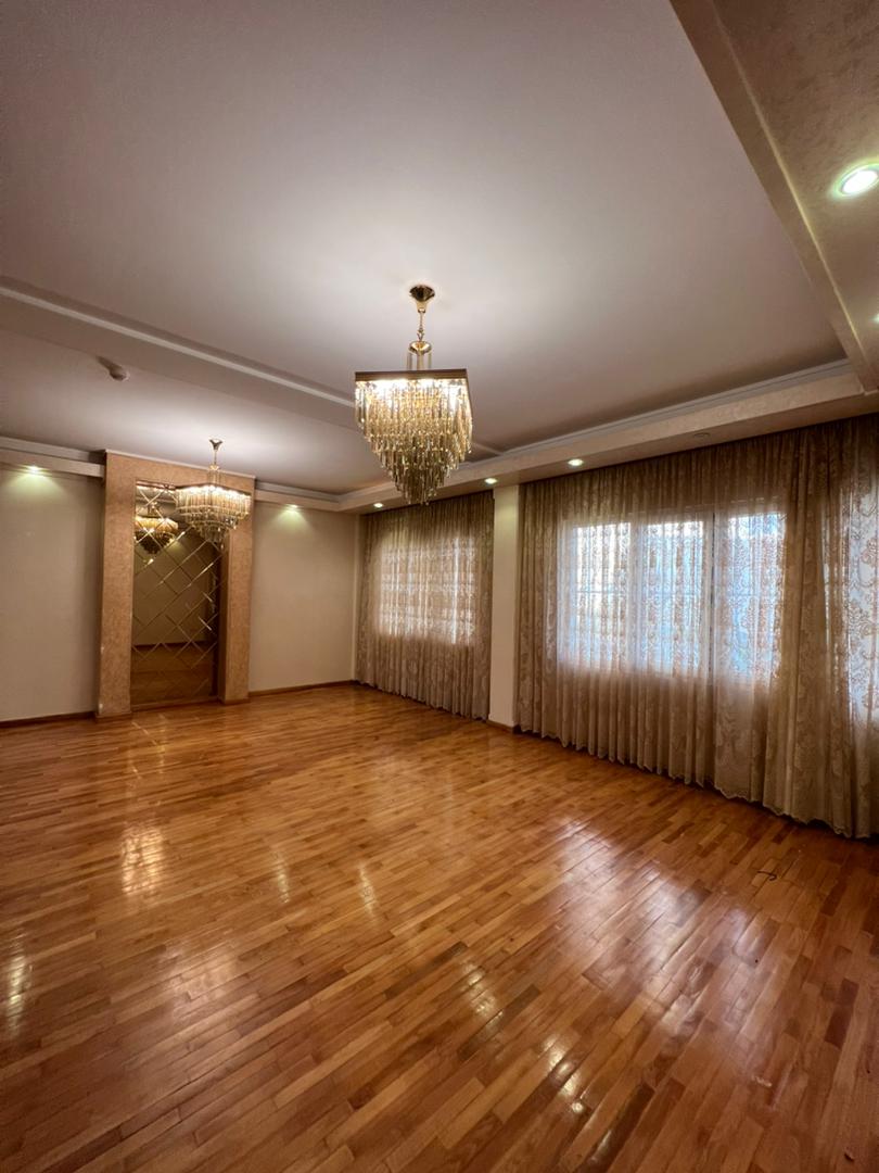 اجاره آپارتمان 230 متر نیاوران