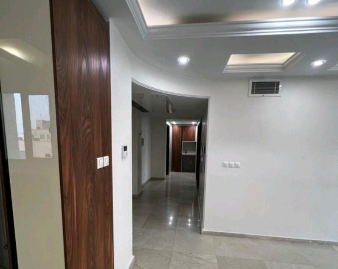 اجاره آپارتمان 120 متر پاسداران غرق نور