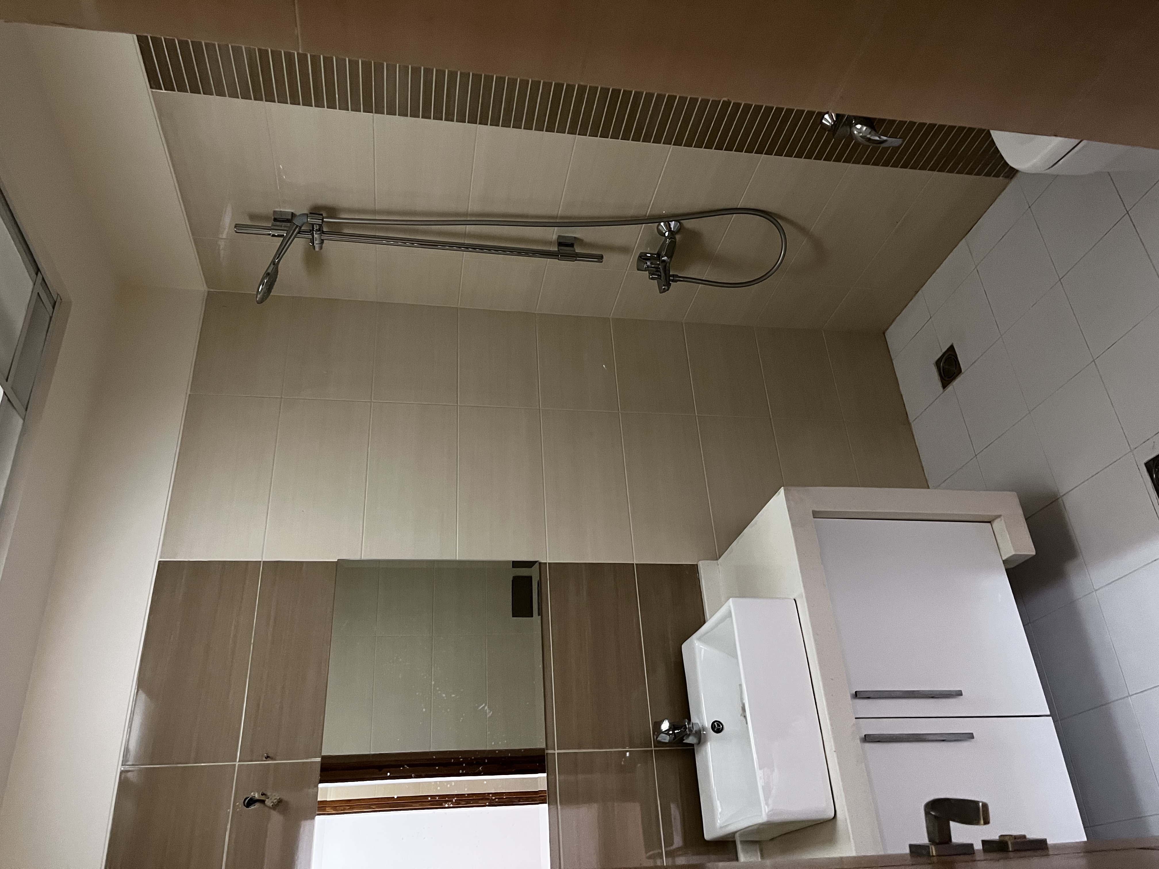 اجاره آپارتمان 185 متر پاسداران 3 خواب