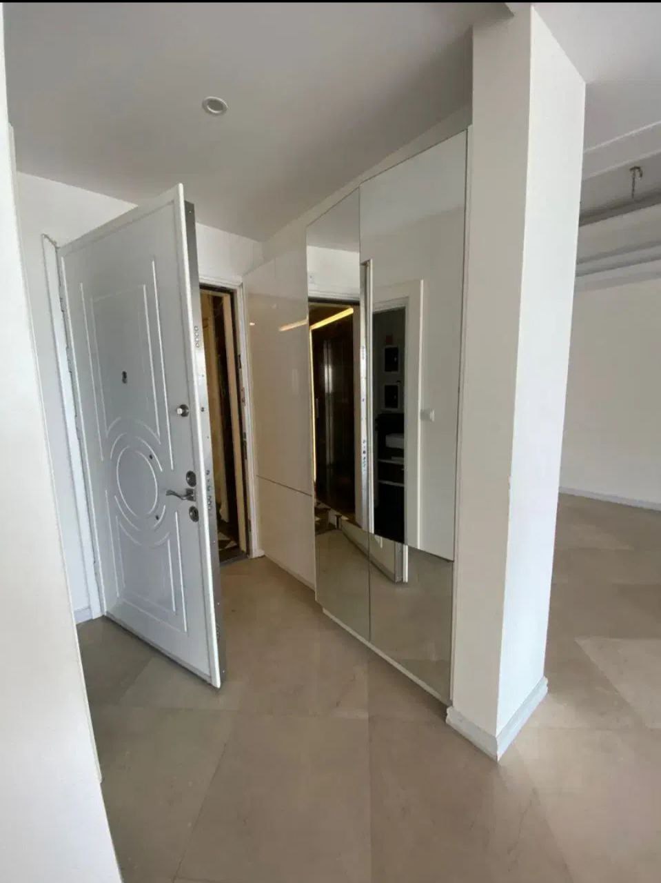 اجاره آپارتمان 150 متری در نیاوران