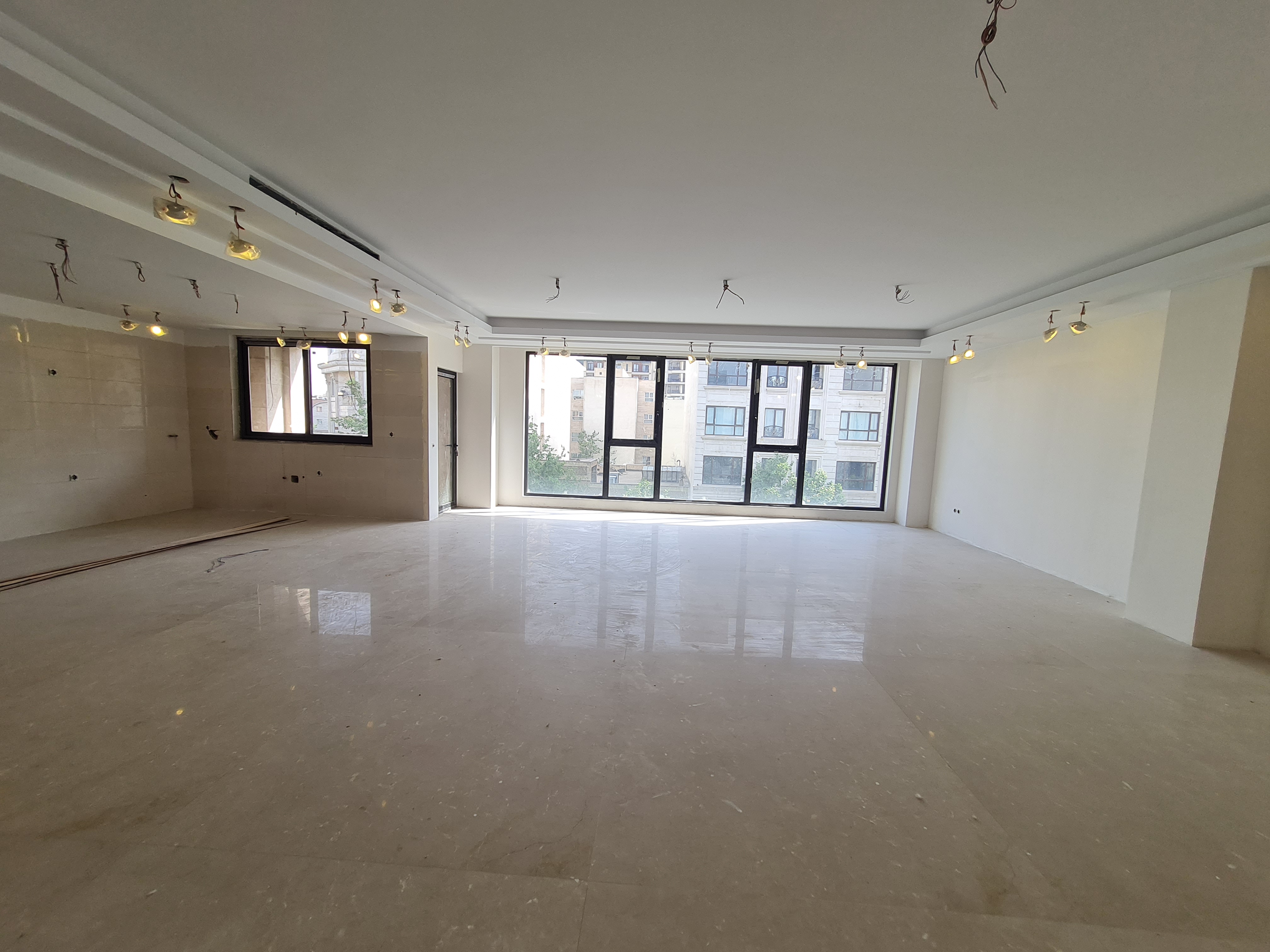 فروش آپارتمان 210 متر کامرانیه