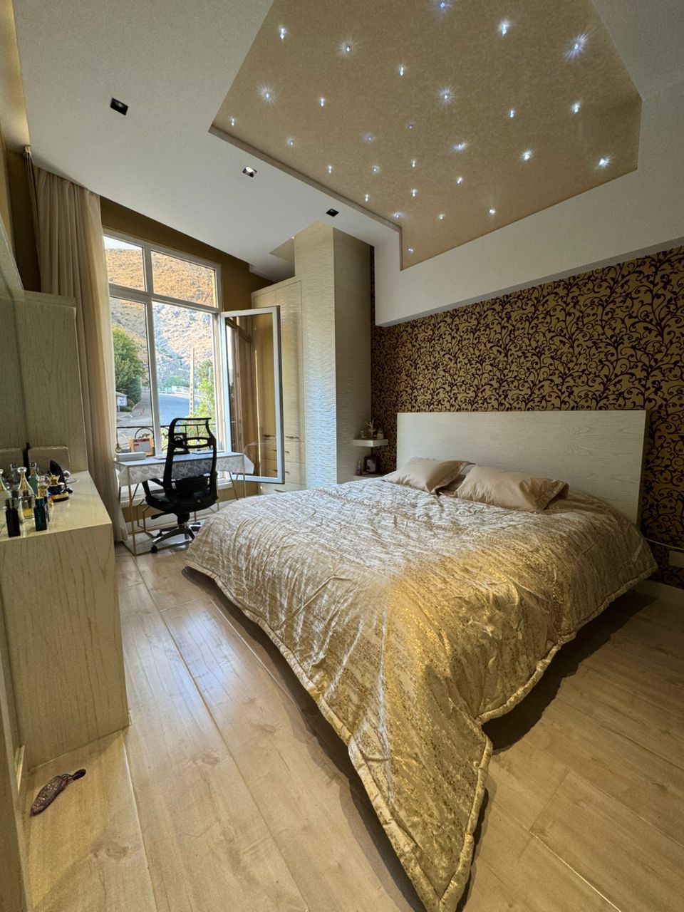 فروش اپارتمان 120متر نیاوران تاپ لوکیشن  ویو مشجر