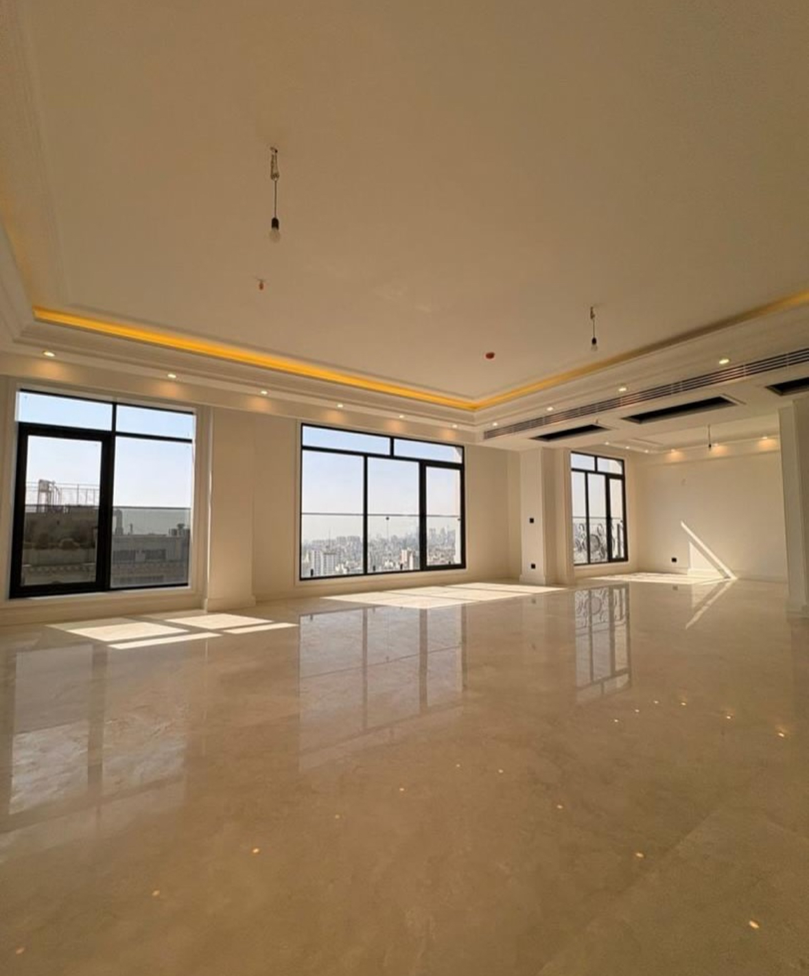 اپارتمان 200 متر کامرانیه مشاعات ابی
