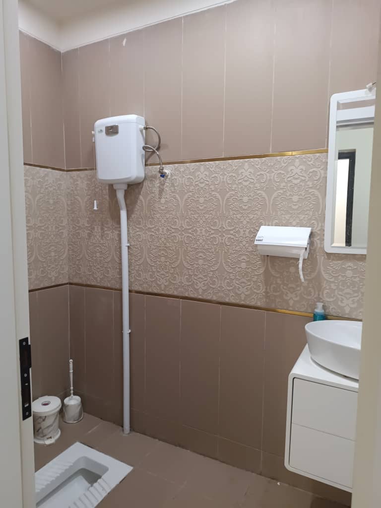اپارتمان 180 متری سه خواب فول