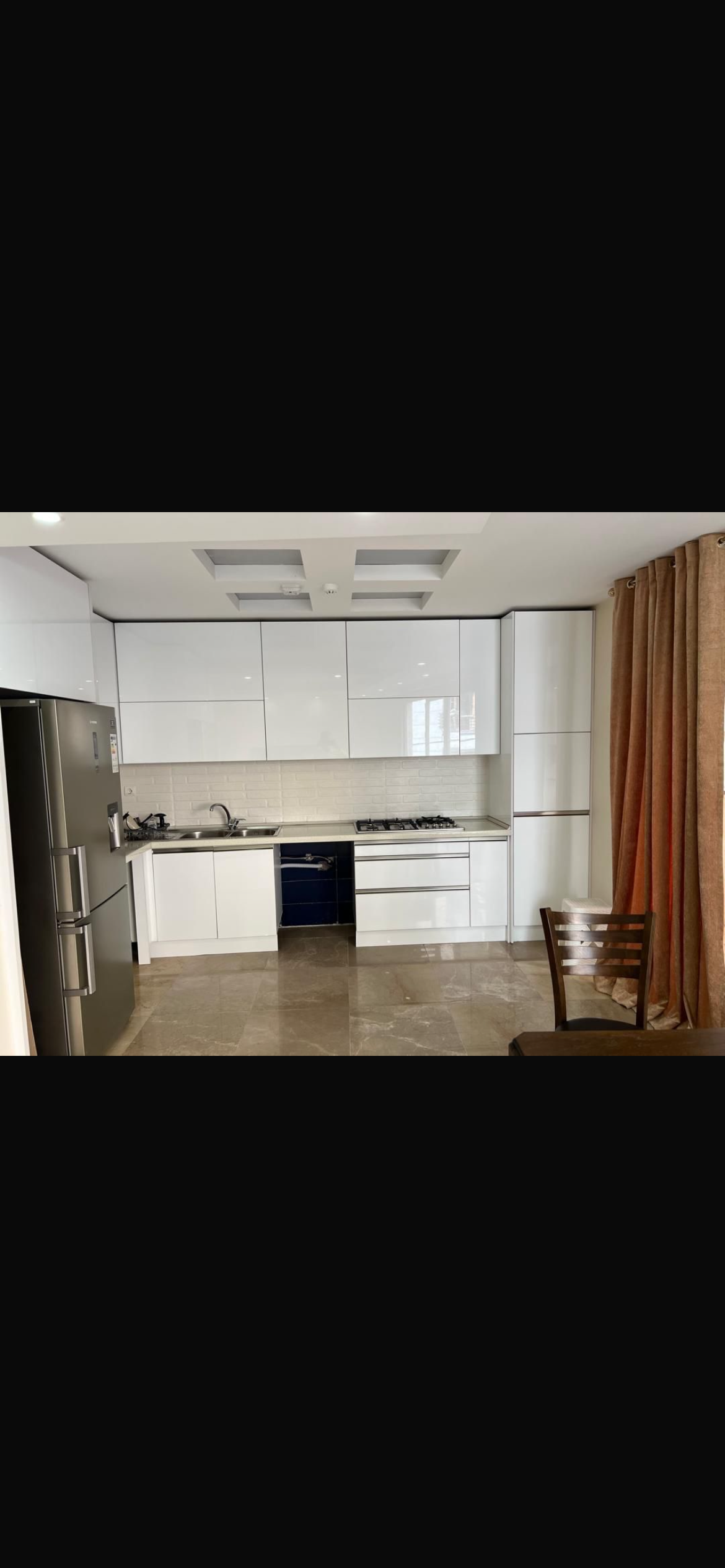 گلسنگ 120 متر 2 خواب نیاوران