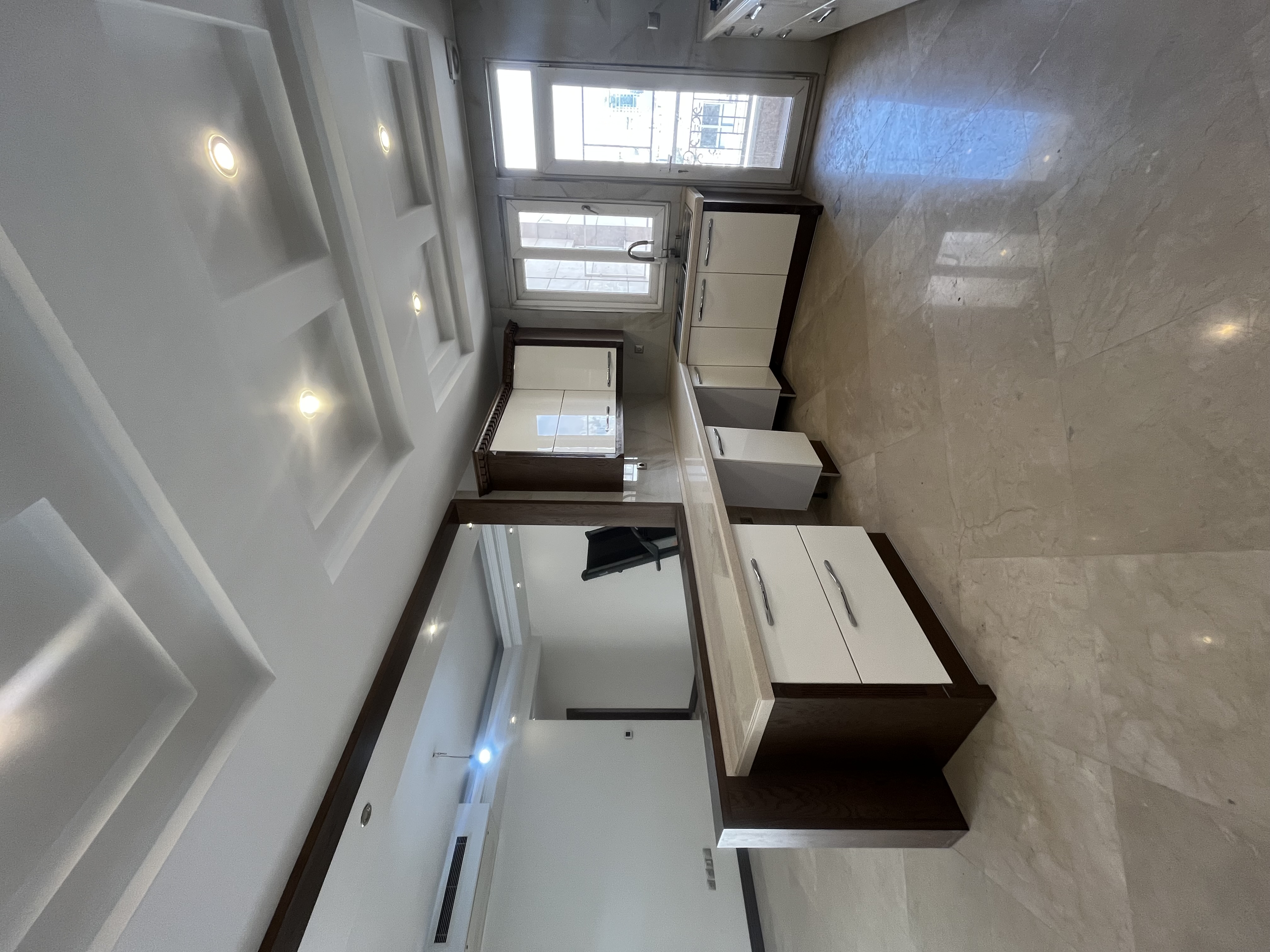 فروش آپارتمان 120 متر دیباجی جنوبی معماری