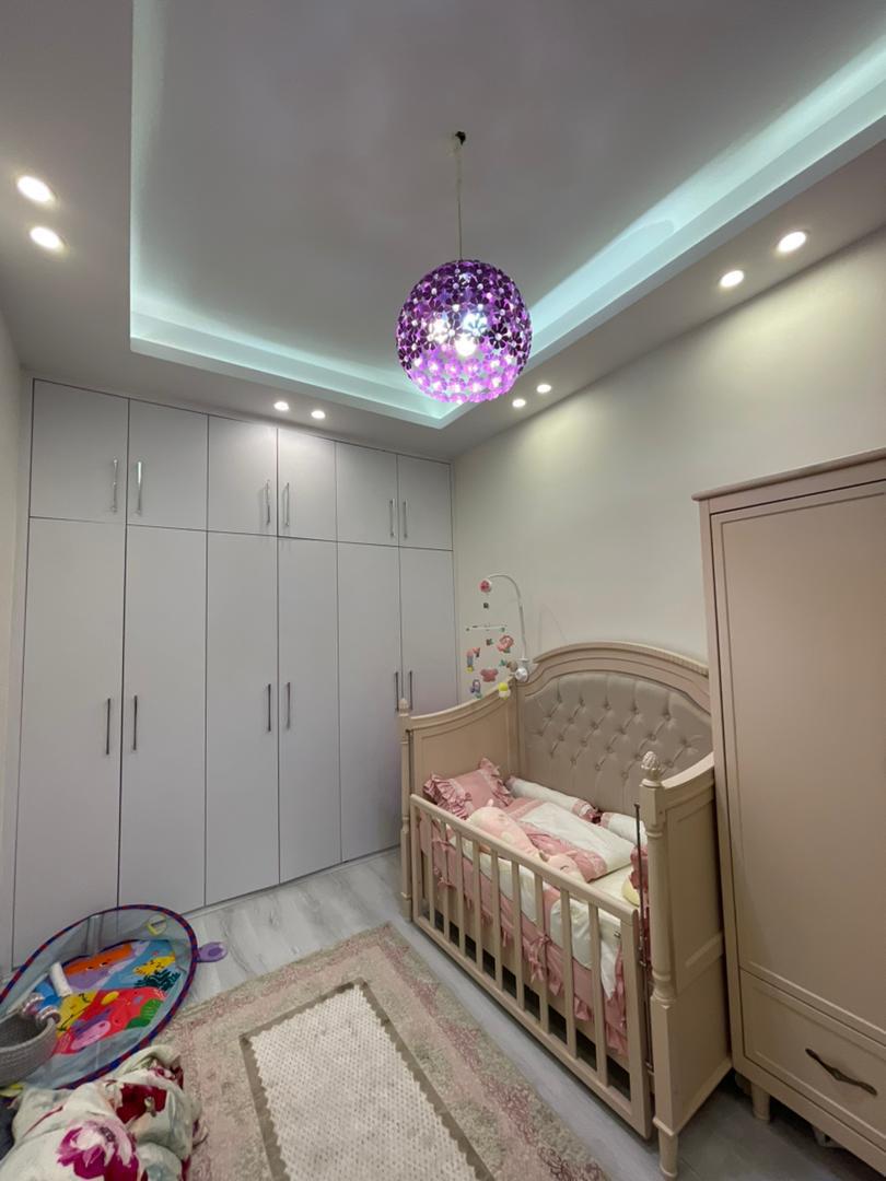 فروش آپارتمان 92متر حکمت 2خواب 2پارکینگ