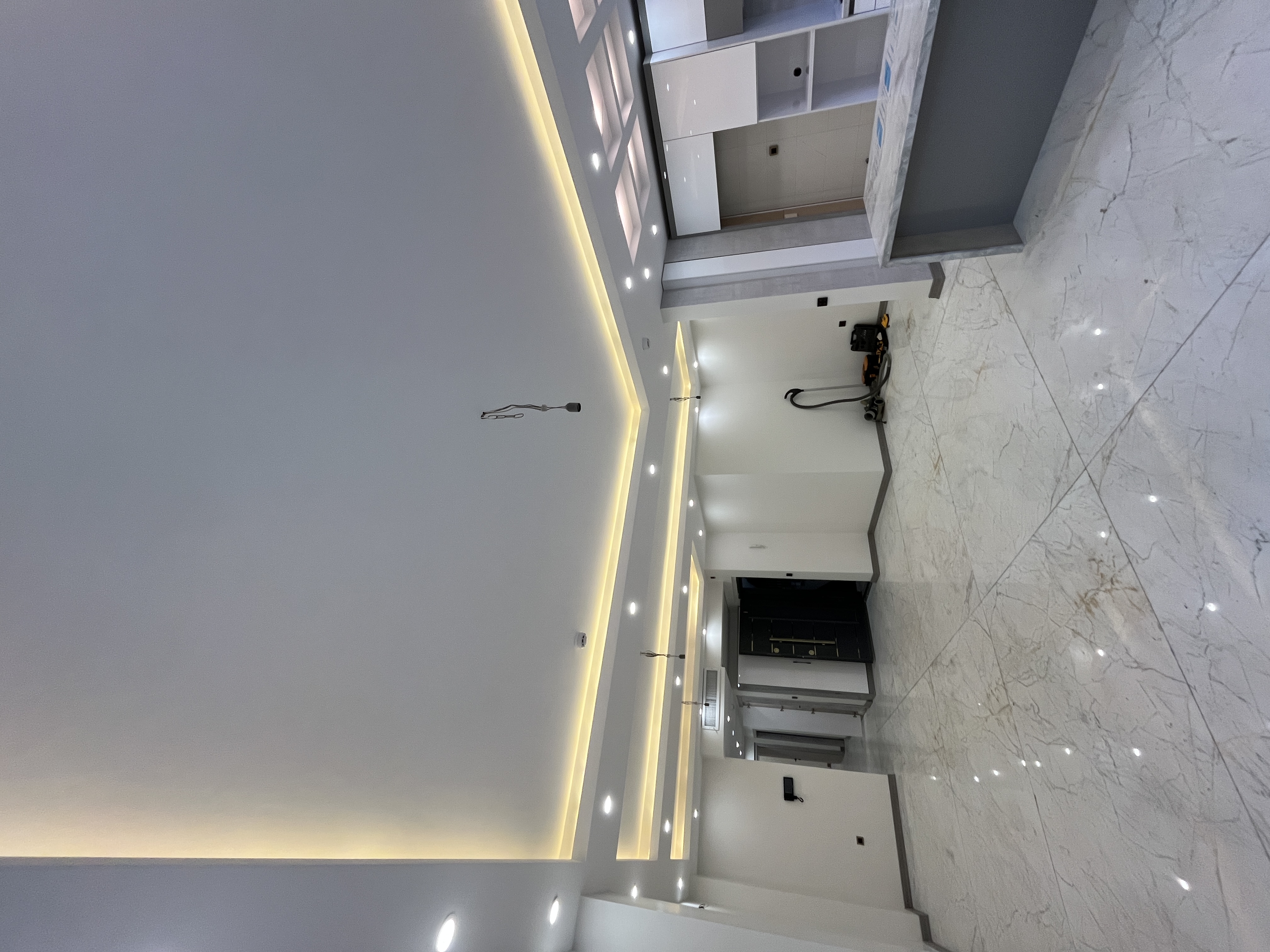 اجاره آپارتمان 124 متری نوساز فول امکانات تاپ لوکیشن