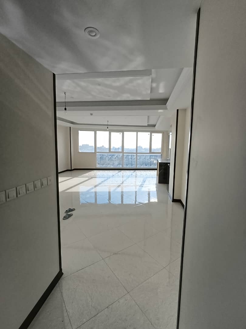 فروش آپارتمان 130 متر کلید نخورده تکواحدی در اختیاریه