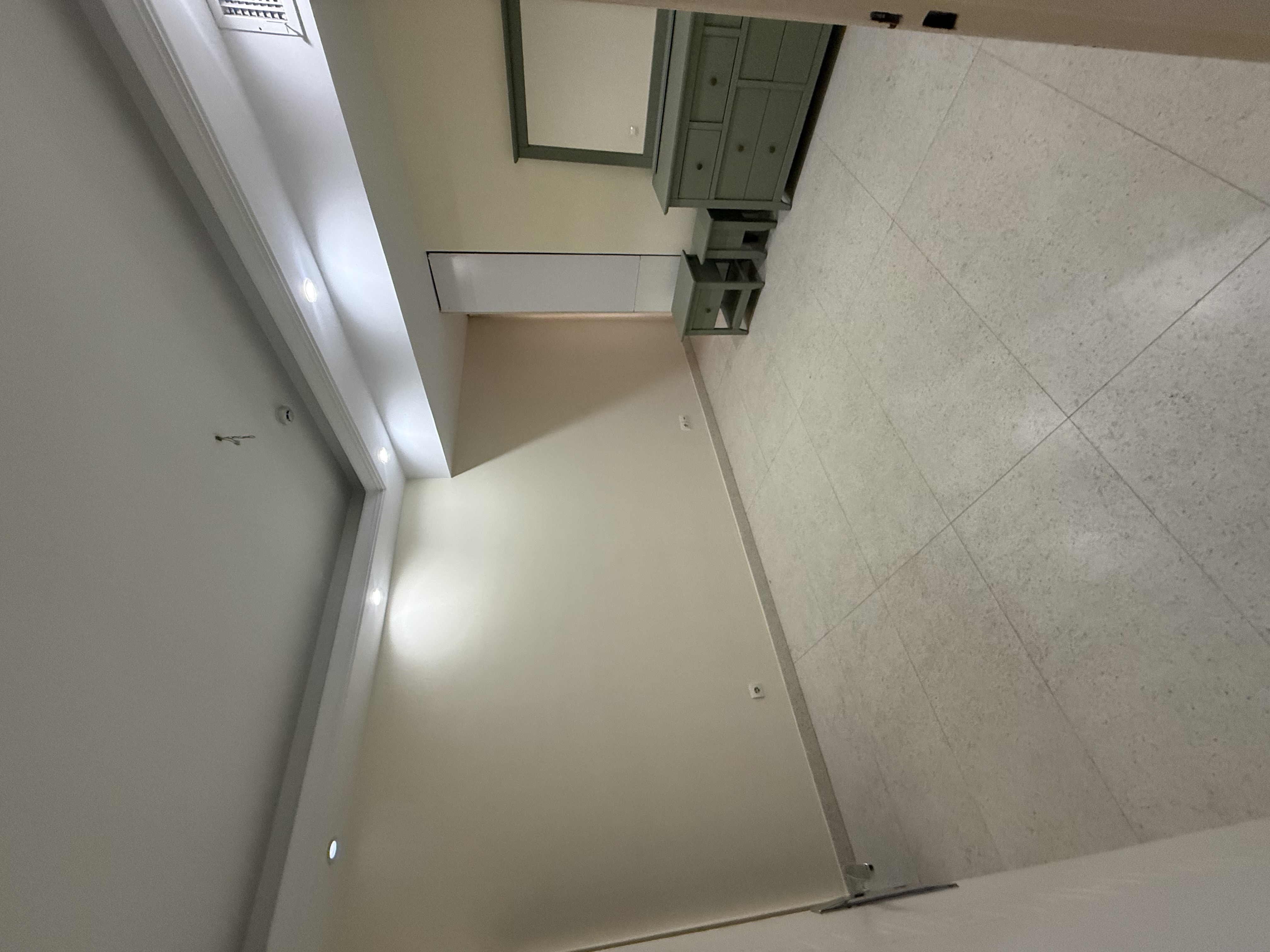 فروش ا‌پارتمان 85 متر نارمک دو پارکینگ سندی