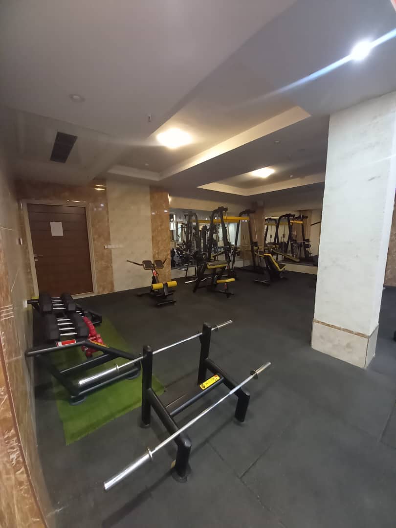 فروش آپارتمان 175متر دربند 2ساله کلید نخورده 2پارکینگ