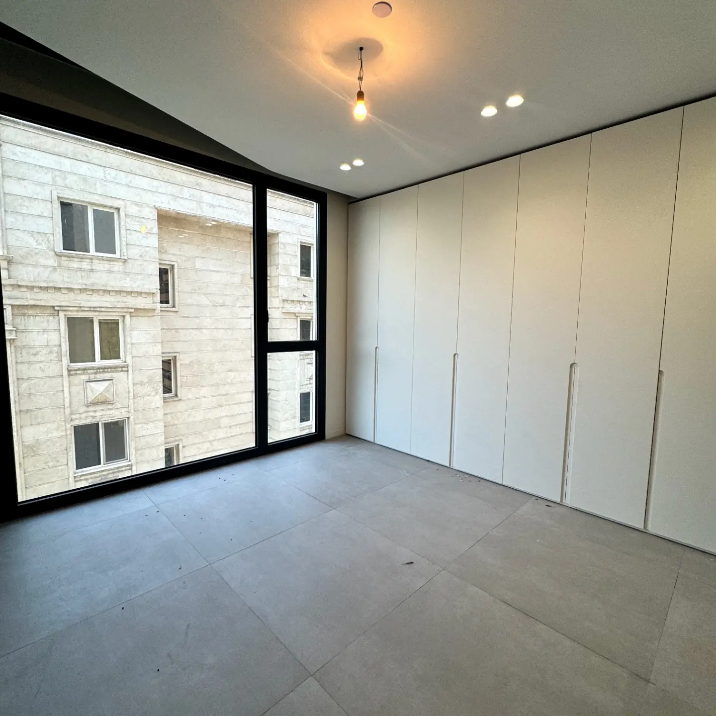 فروش آپارتمان 140 متر ظفر