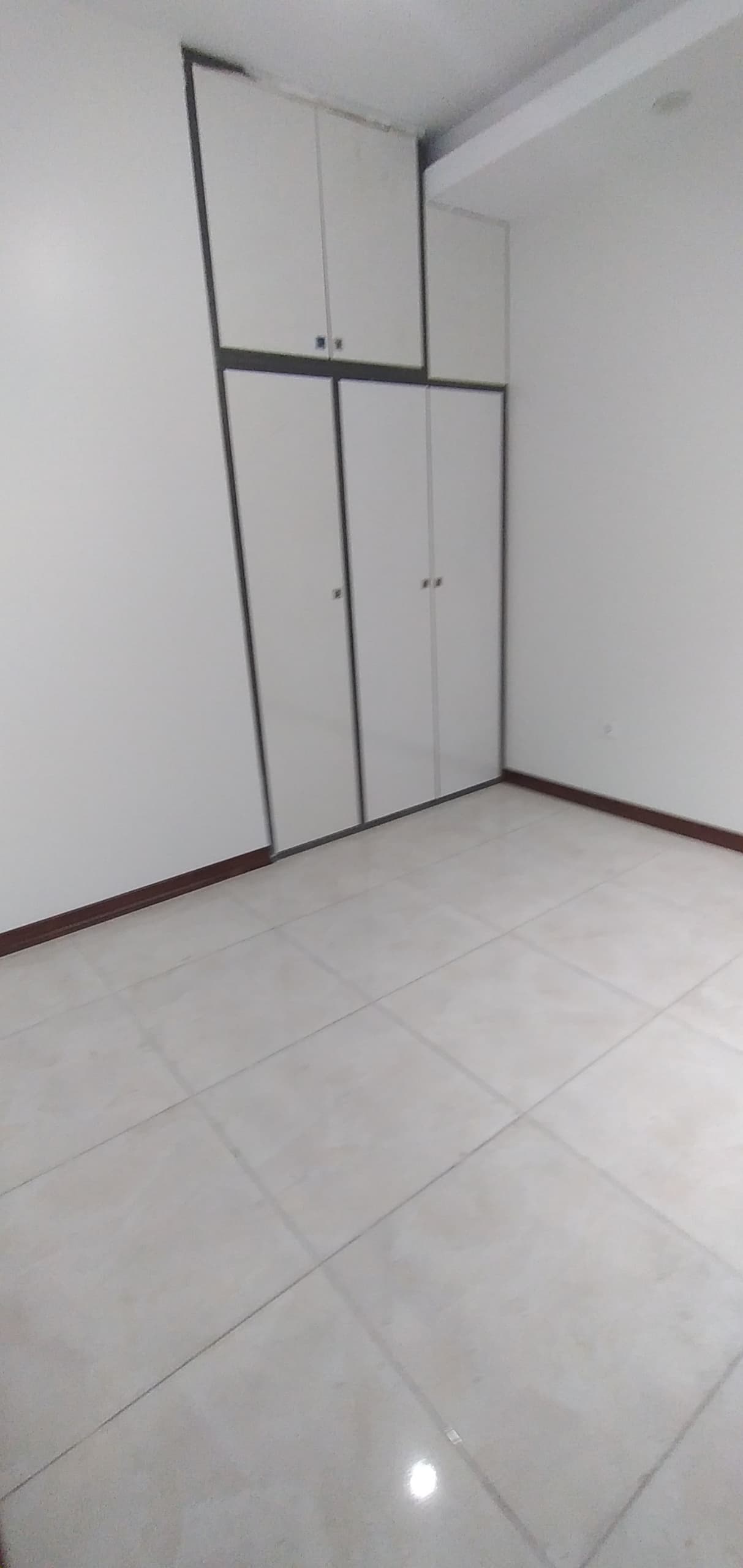 فروش آپارتمان 110متر هفت حوض فول امکانات