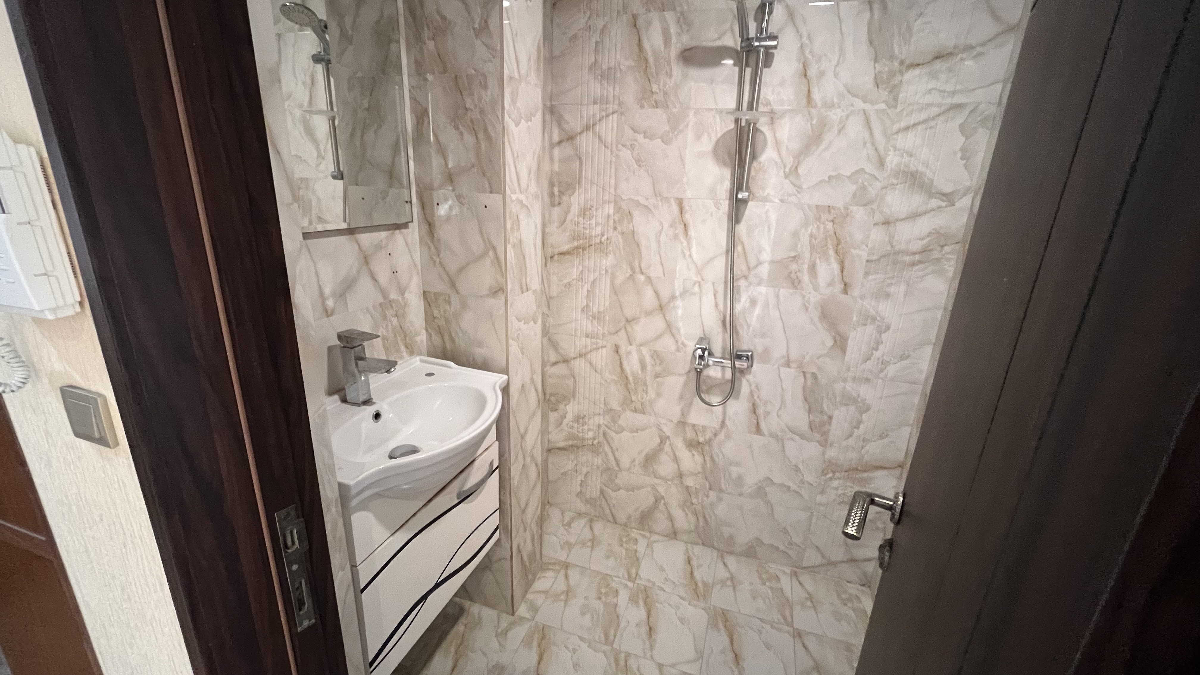 اجاره آپارتمان 150متر هروی فول امکانات