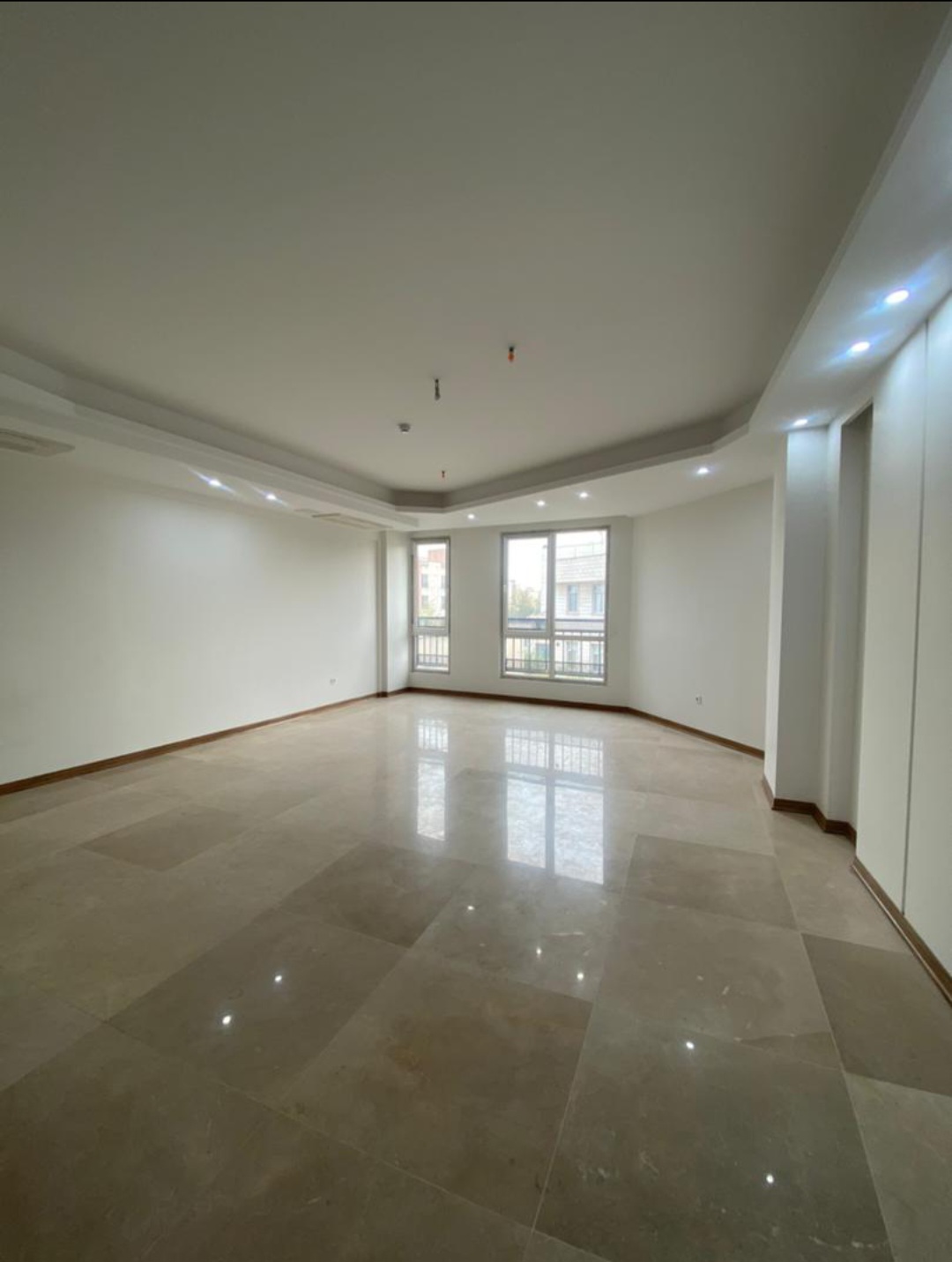 فروش آپارتمان 172 متر اقدسیه 3 خواب
