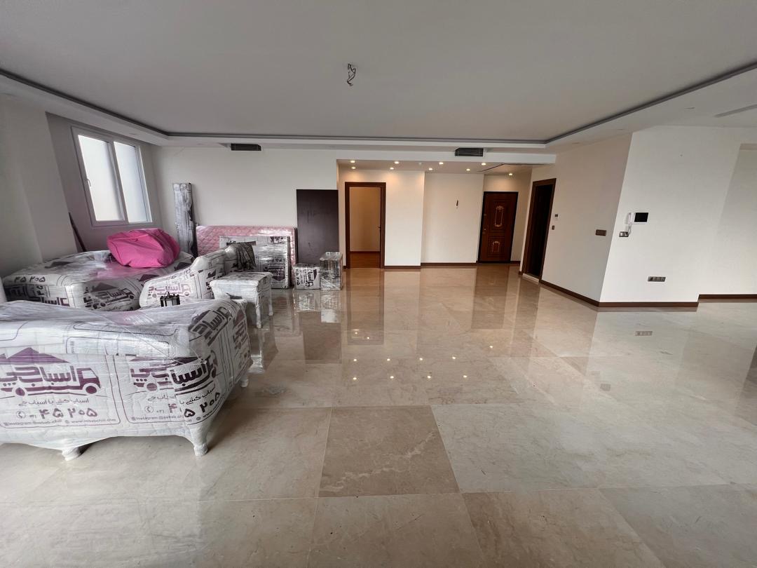 فروش آپارتمان 200 متر پاسداران نورگیر آکواریوم تکواحدی