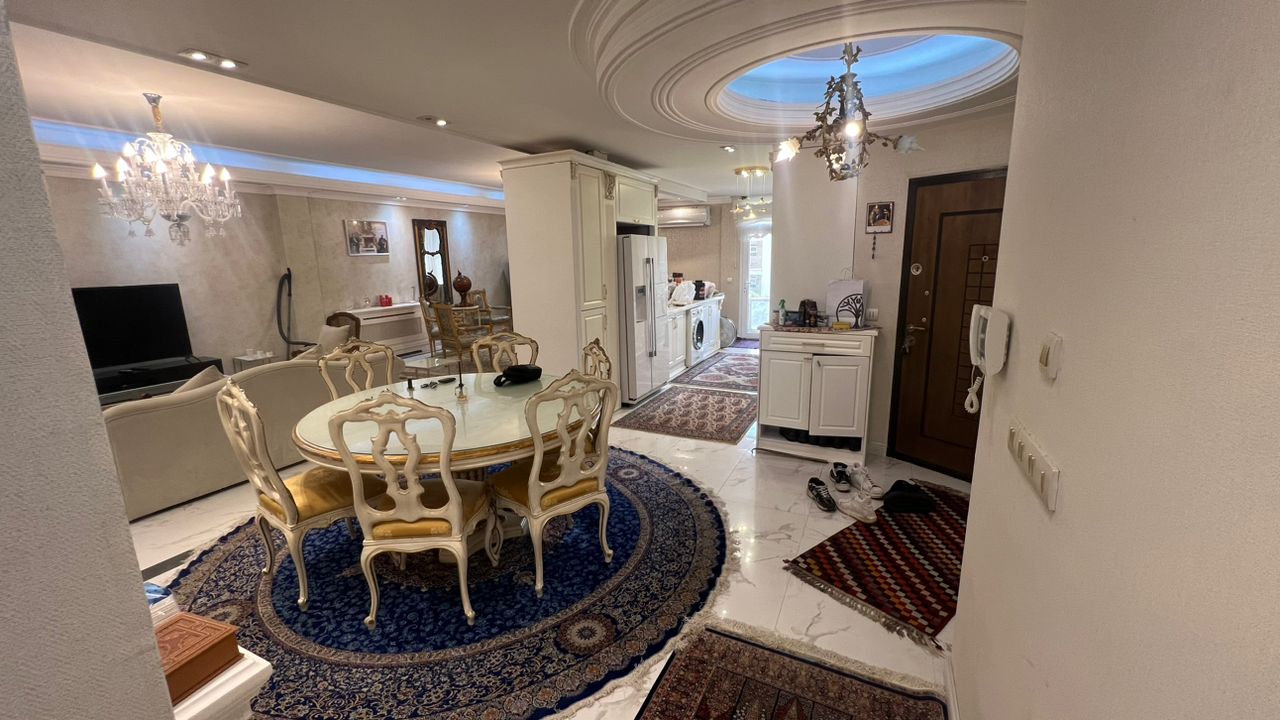 فروش آپارتمان 150 متر دیباجی سه خواب فول بازسازی شده