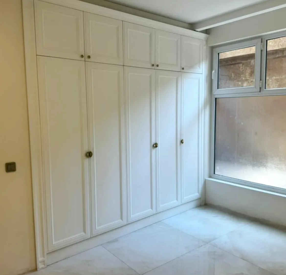 90 متری 2 خواب تاپ لوکیشن منظریه دنج و مشجر
