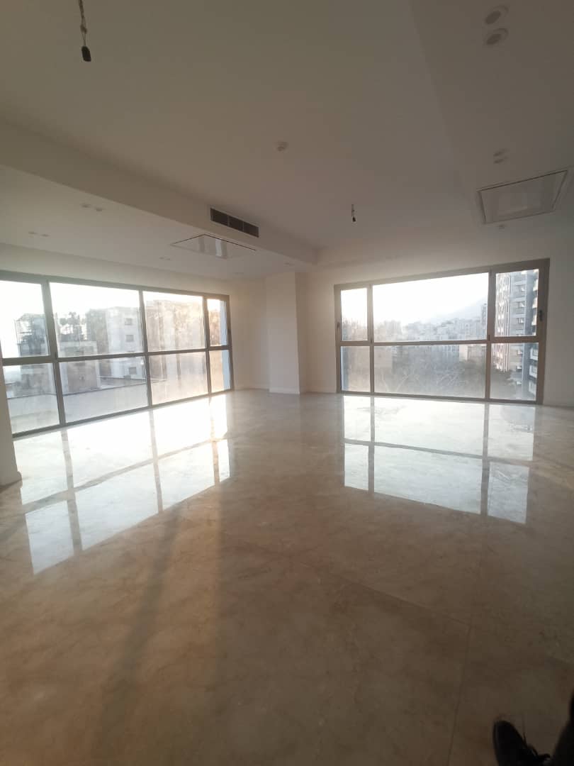 فروش آپارتمان 200 متر فرمانیه دید و ویو لوکیشن