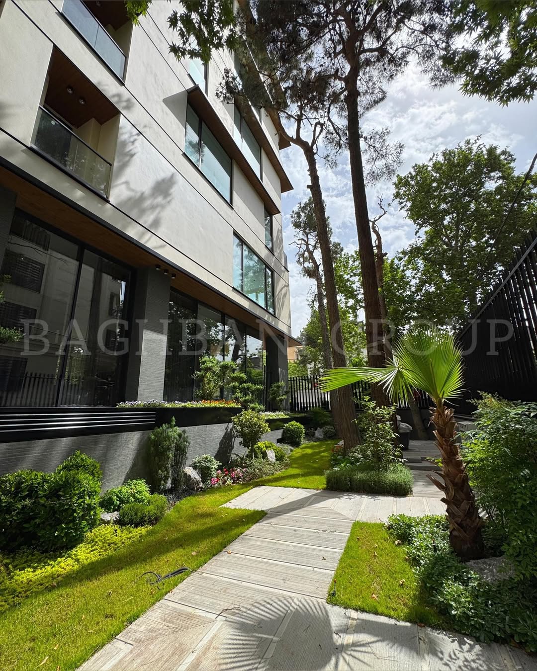 فروش آپارتمان 100متر ازگل زیرقیمت