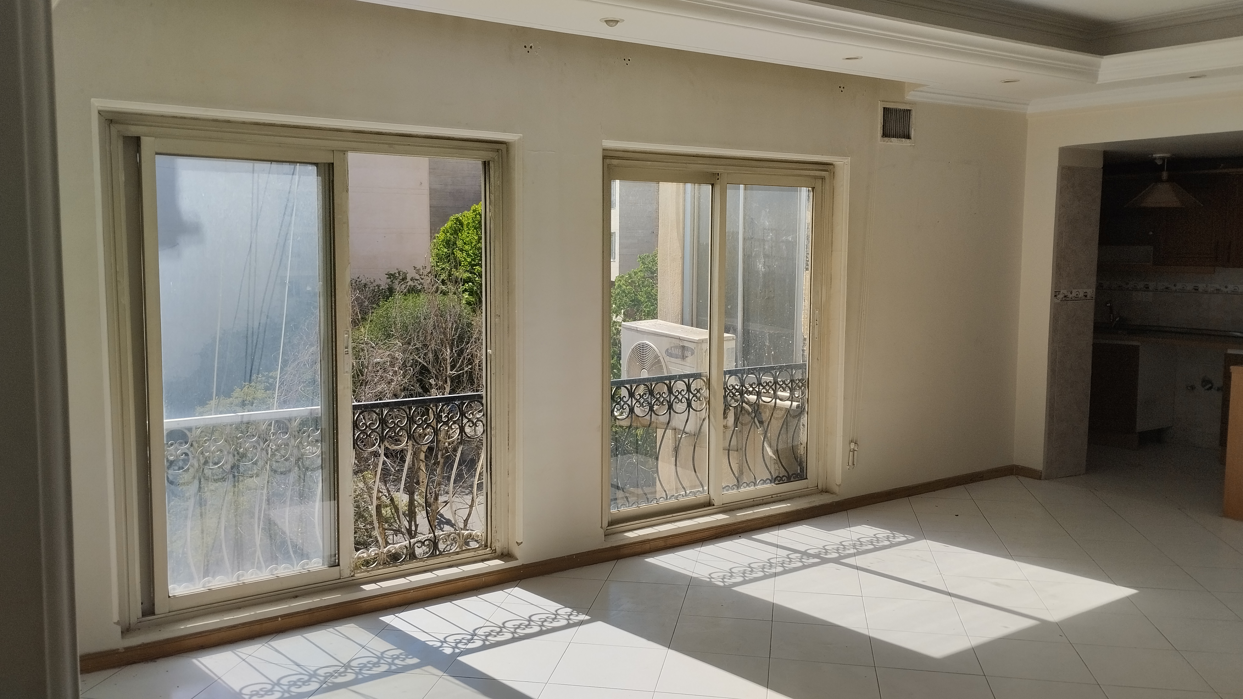 فروش آپارتمان 100 متر نیاوران فول امکانات