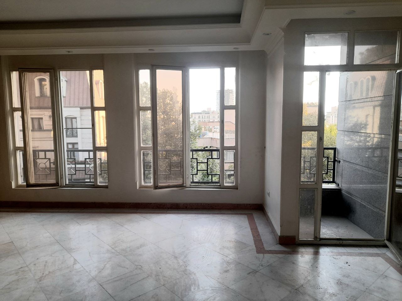 فروش اپارتمان 134متر‌ گلسنگ تاپ لوکیشن